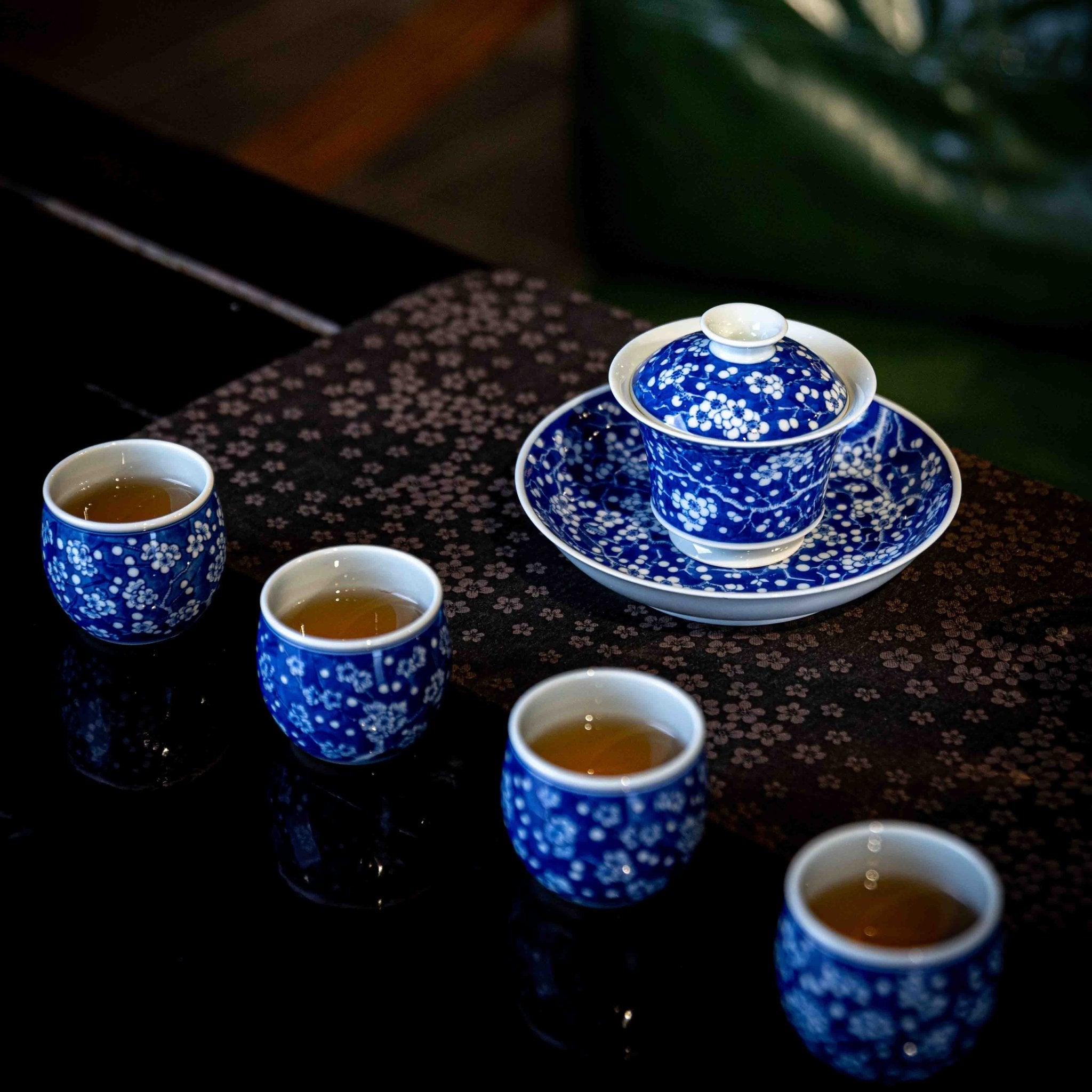 Bing Mei 150cc - Jing De Zhen Porcelain Gaiwan - zycs_China