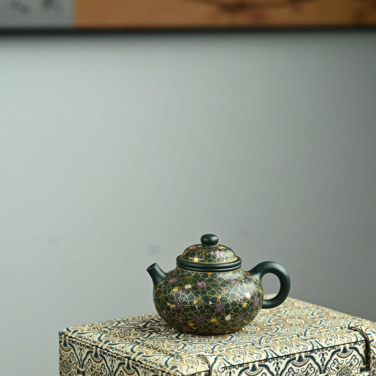 Bing Mei 220cc - Yixing Handmade Teapot - zycs_China
