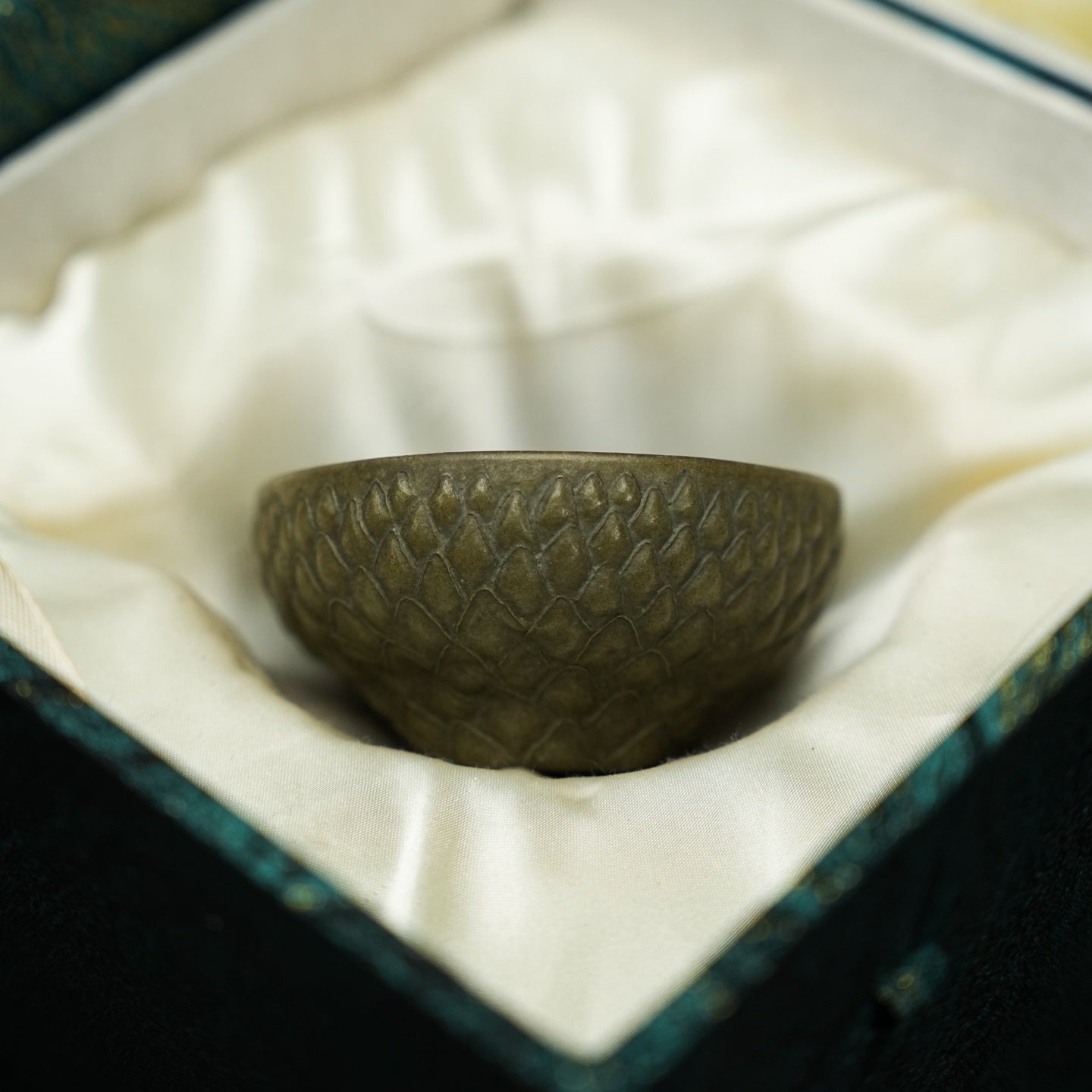 Bo Re Nian Hua Bei - Yixing Handmade Teacup - zycs_China