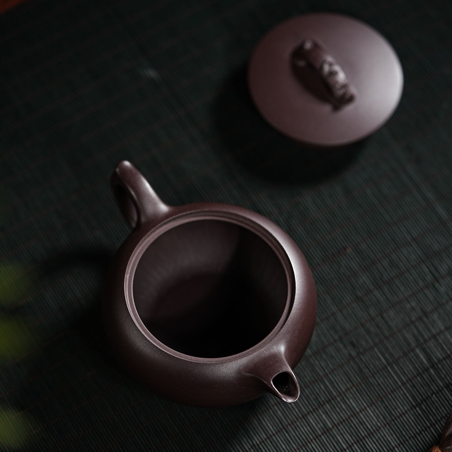 Cang Long 145cc - Yixing Handmade Teapot 江苏宜兴