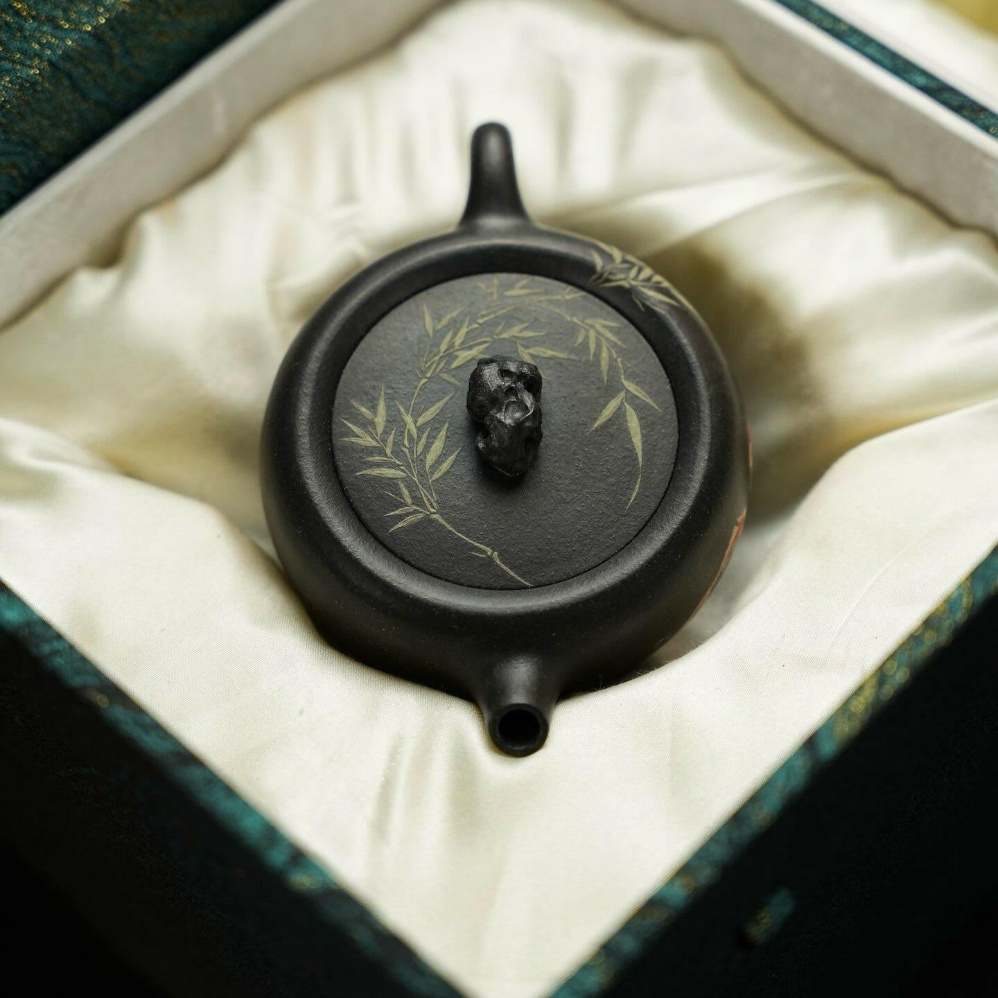 Cang Zhuo 130cc - Yixing Handmade Teapot - zycs_China