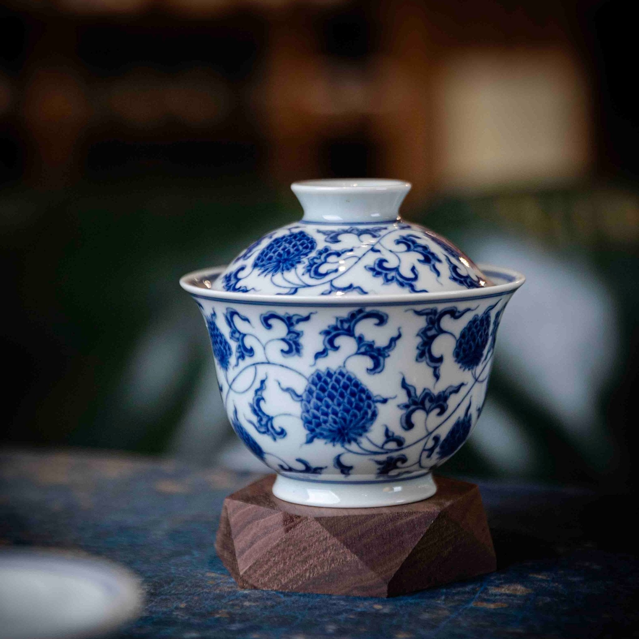 Chan Zhi Ju Hua 160cc - Jing De Zhen Porcelain Gaiwan - zycs_China