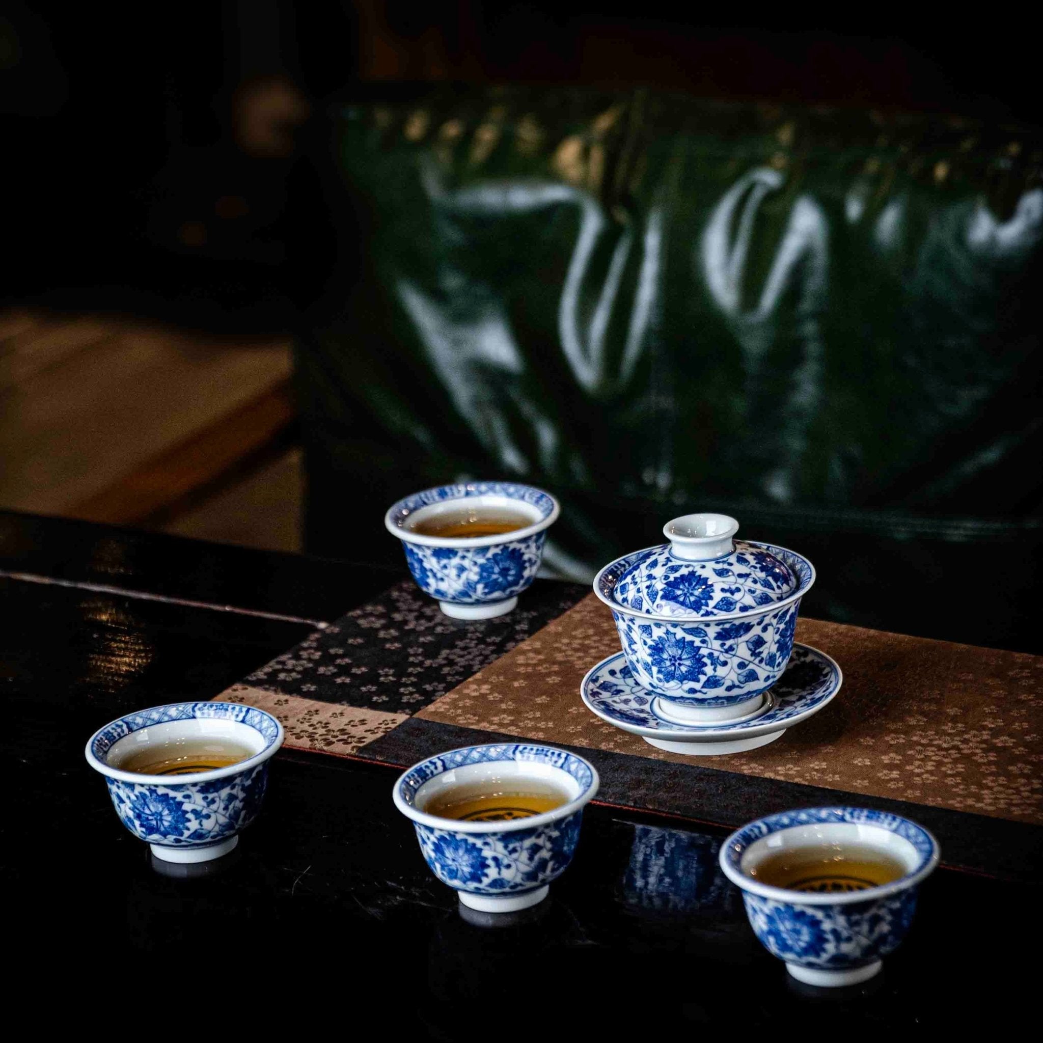 Chan Zhi Lian 160cc - Jing De Zhen Porcelain Gaiwan - zycs_China