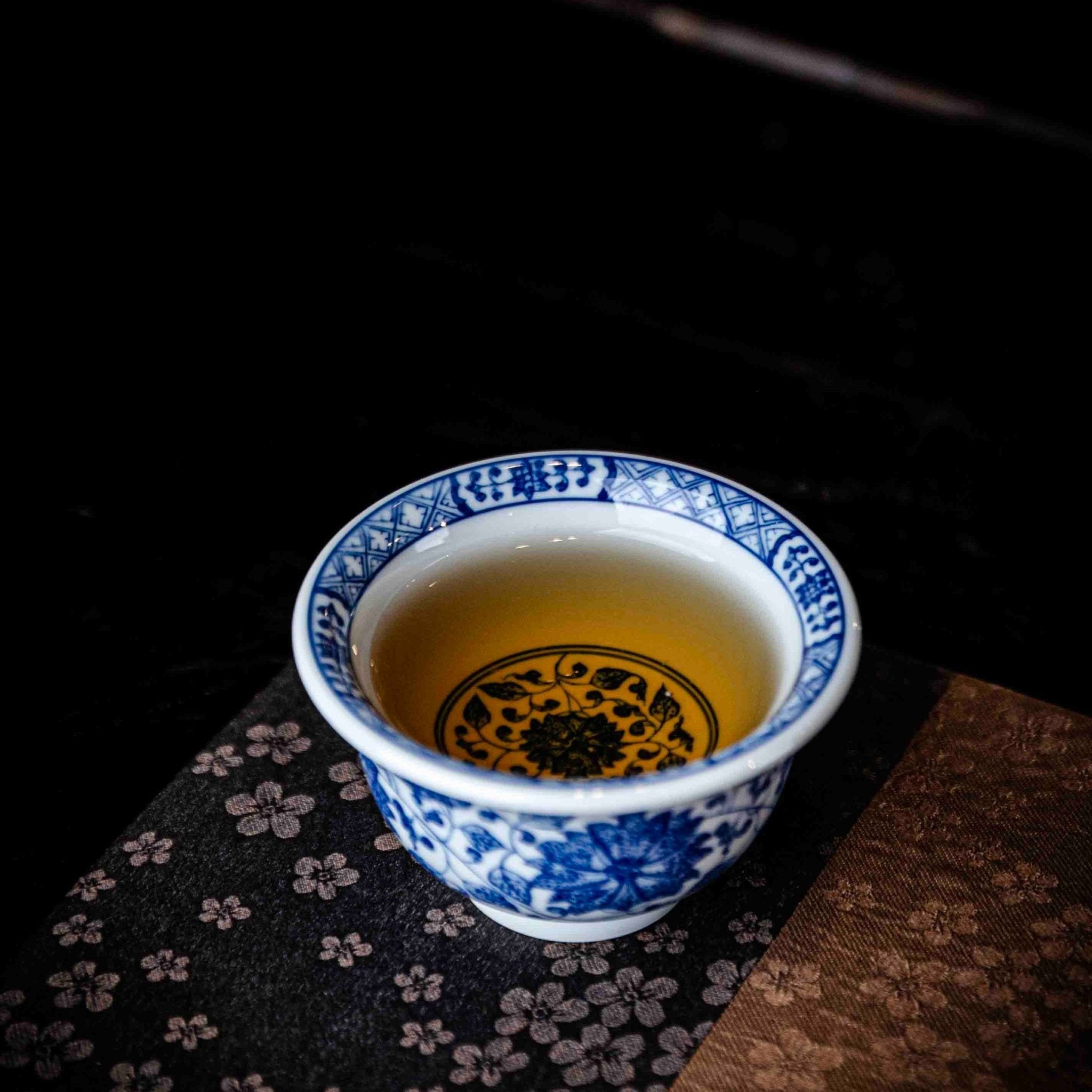 Chan Zhi Lian 160cc - Jing De Zhen Porcelain Gaiwan - zycs_China