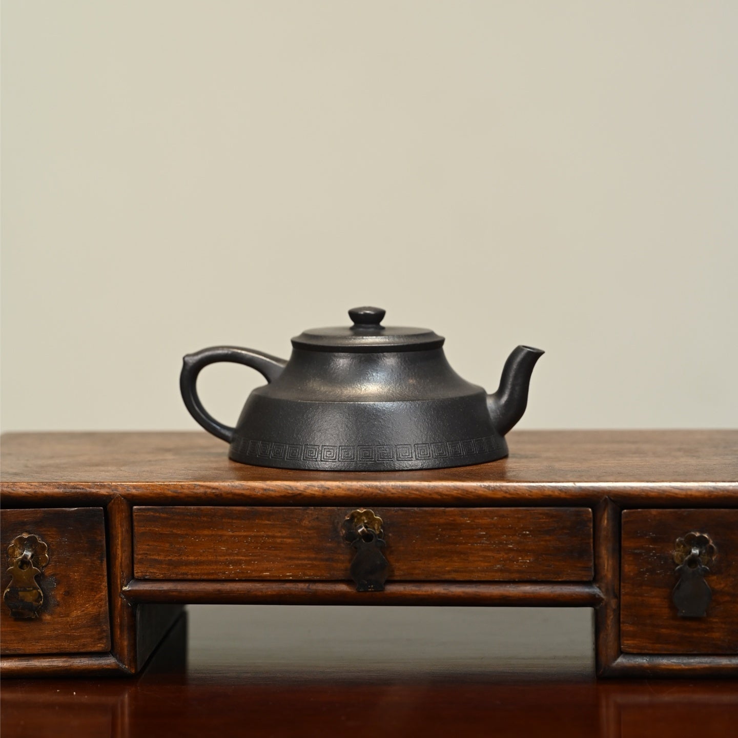 Chan Zhong 180cc - Yixing Handmade Teapot - zycs_China