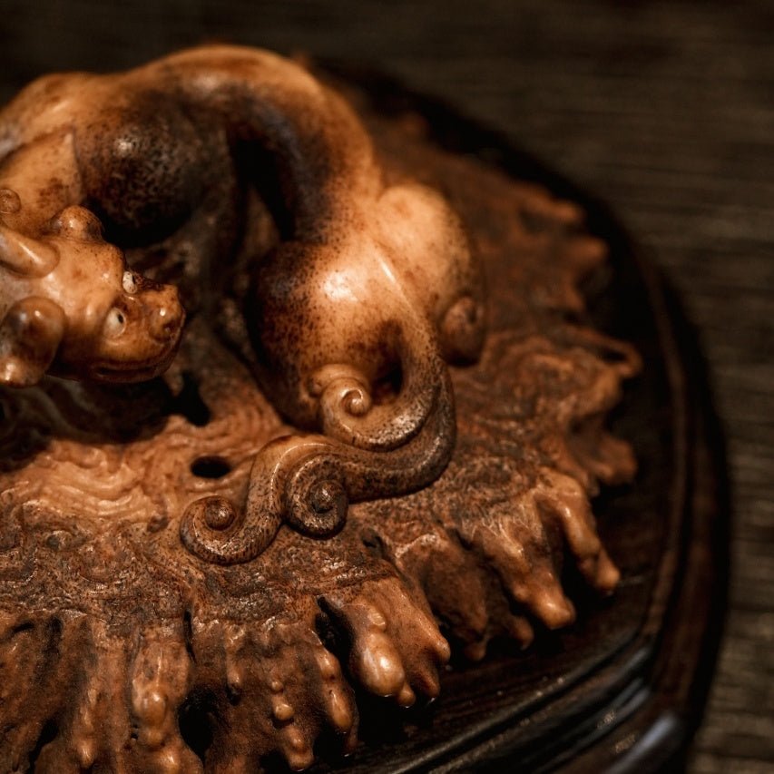 Chi Long - Wood Sculpture - zycs_China