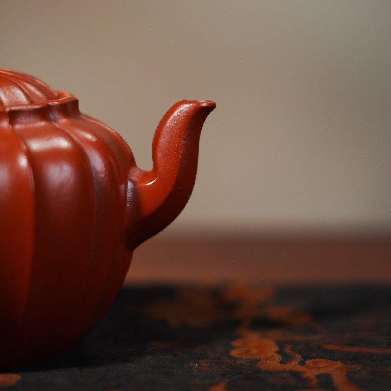 Chong Lou 195cc - Yixing Handmade Teapot 江苏宜兴