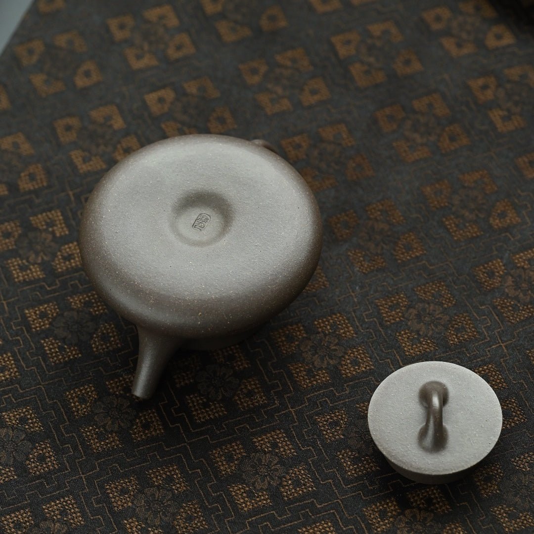 Chu Piao 200cc - Yixing Handmade Teapot - zycs_China - tea - teapot