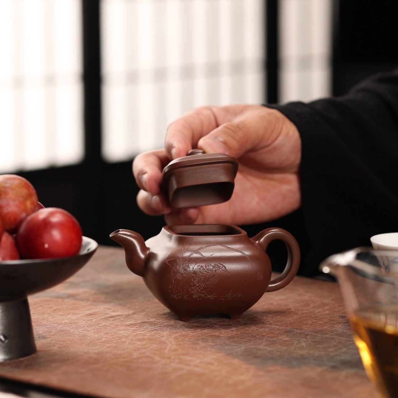 Chuan Lu 180cc - Yixing Handmade Teapot 江苏宜兴