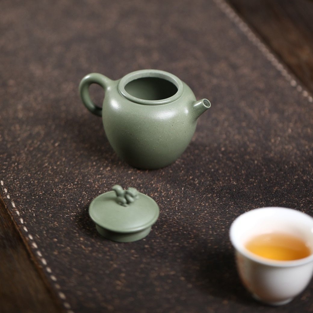 Chun Ri Xuan He 100cc - Yixing Handmade Teapot - zycs_China