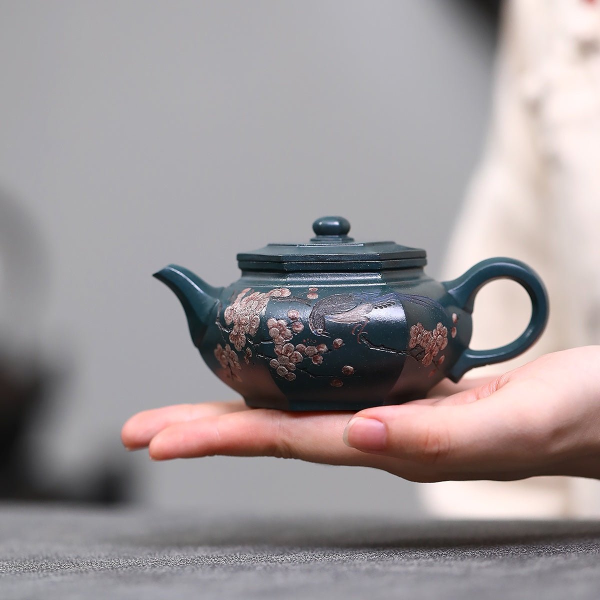 Da Bin Liu Fang 150cc - Yixing Handmade Teapot - zycs_China