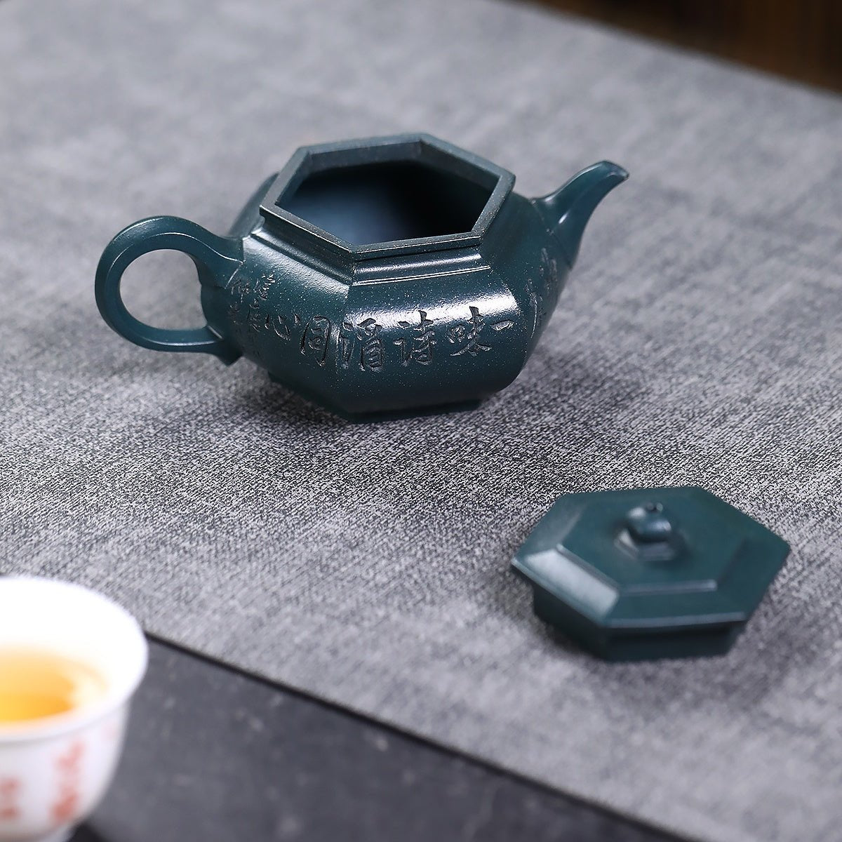 Da Bin Liu Fang 150cc - Yixing Handmade Teapot - zycs_China