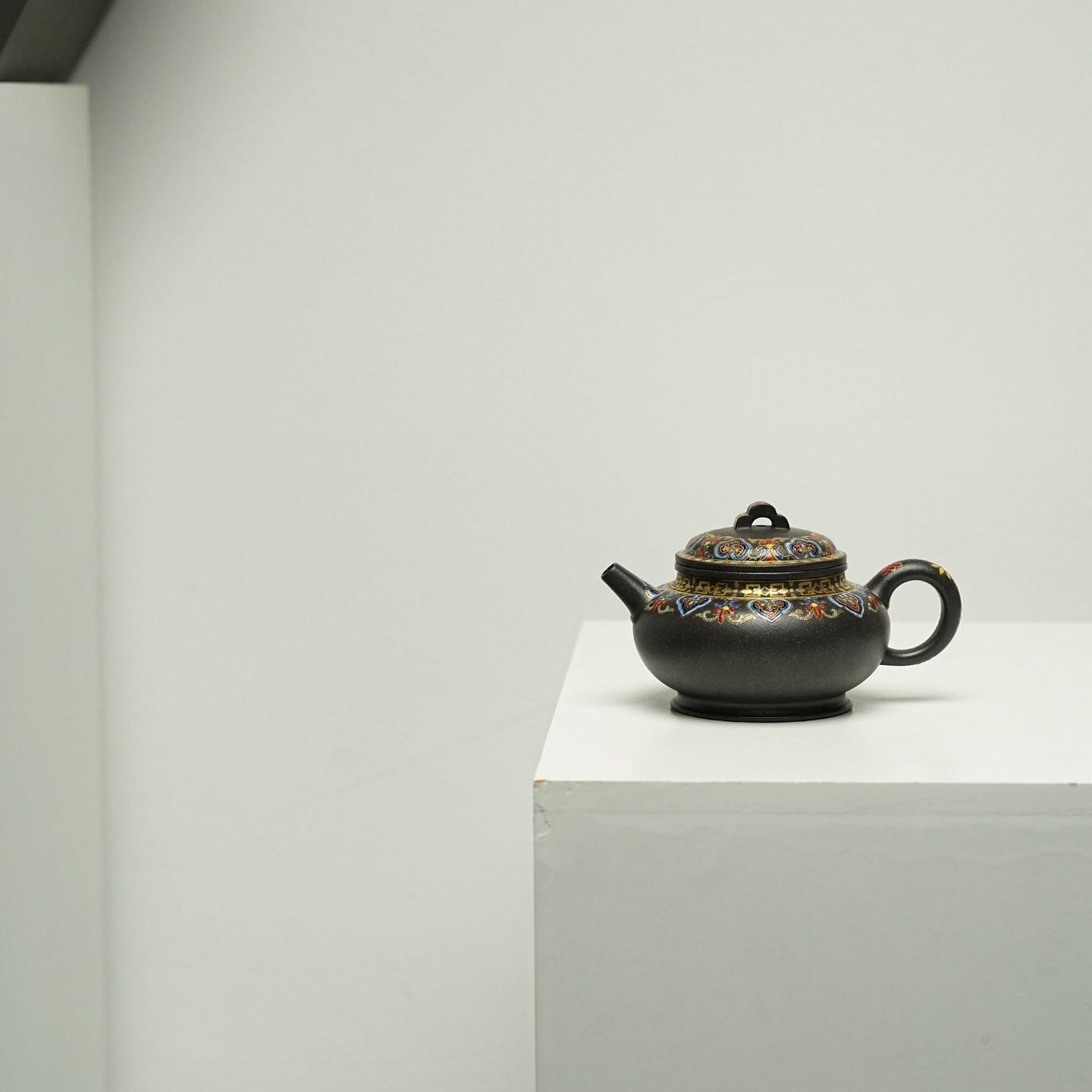 Da Bin Yun Qiao 120cc - Yixing Handmade Teapot - zycs_China