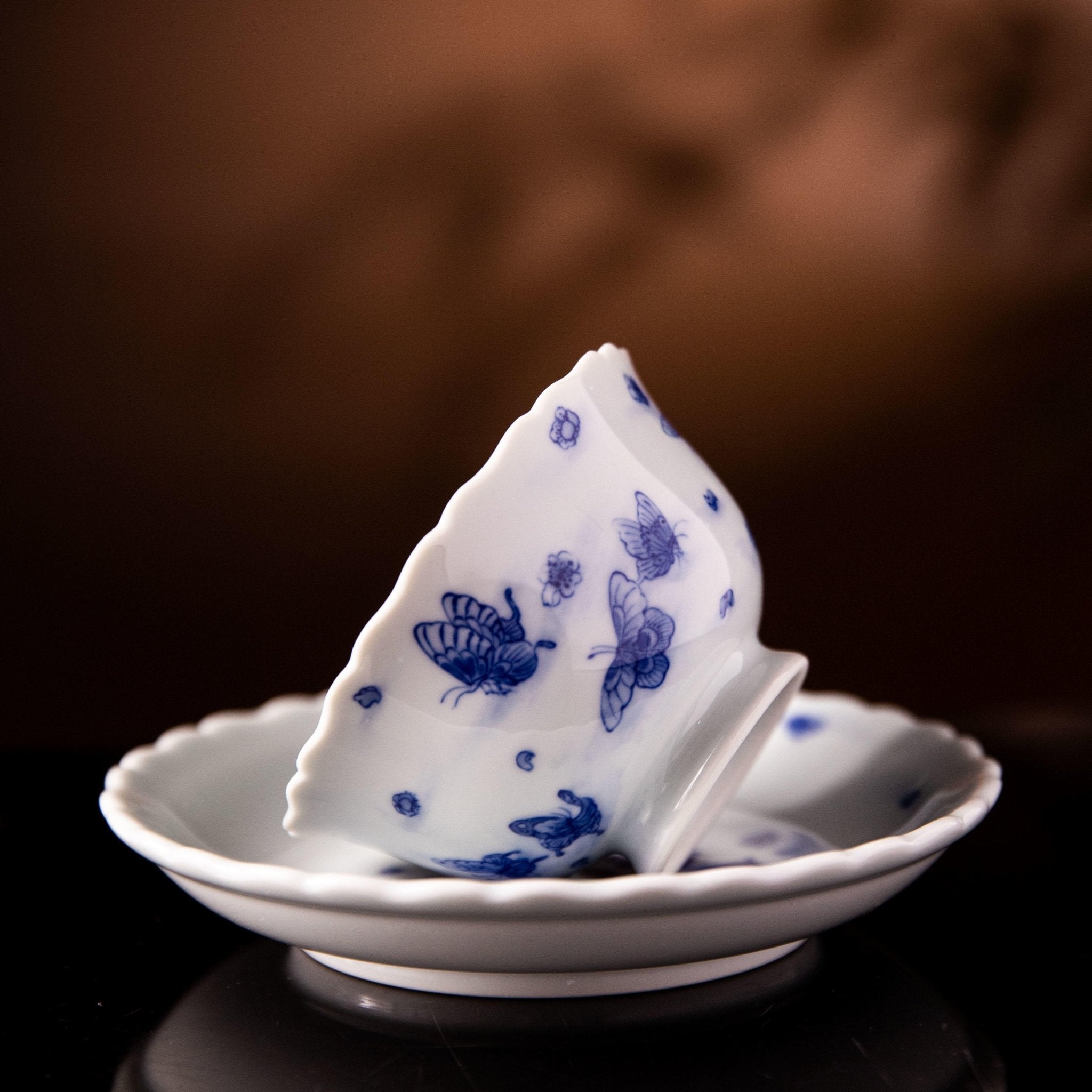 Die Lian Hua 100cc - Jing De Zhen Porcelain Gaiwan - zycs_China