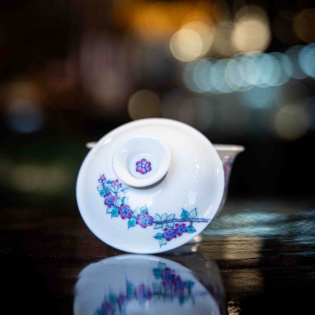 Die Lian Hua 110cc - Jing De Zhen Porcelain Gaiwan - zycs_China