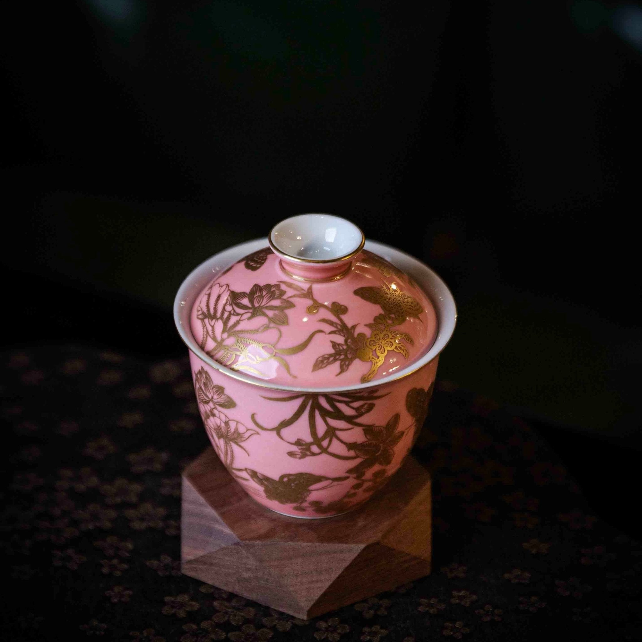 Die Lian Hua 130cc - Jing De Zhen Porcelain Gaiwan - zycs_China