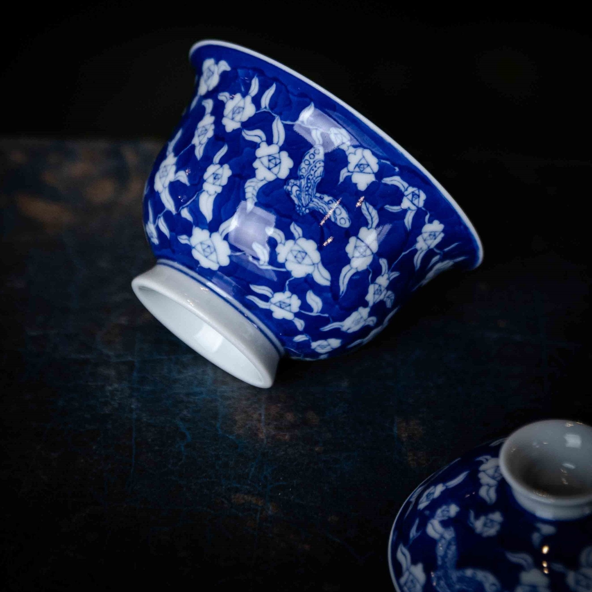 Die Lian Hua 140cc - Jing De Zhen Porcelain Gaiwan - zycs_China
