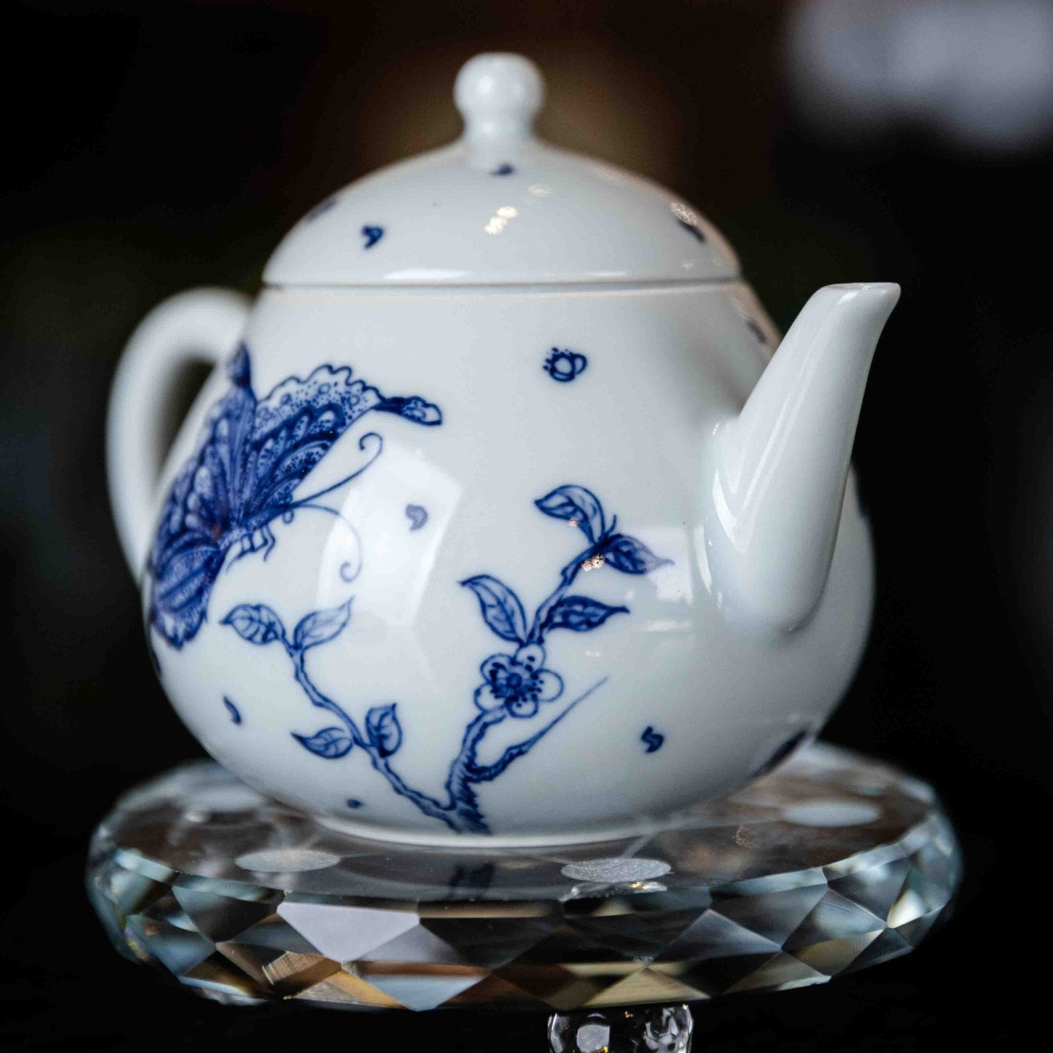 Die Lian Hua 180cc - Jing De Zhen Porcelain Teapot - zycs_China