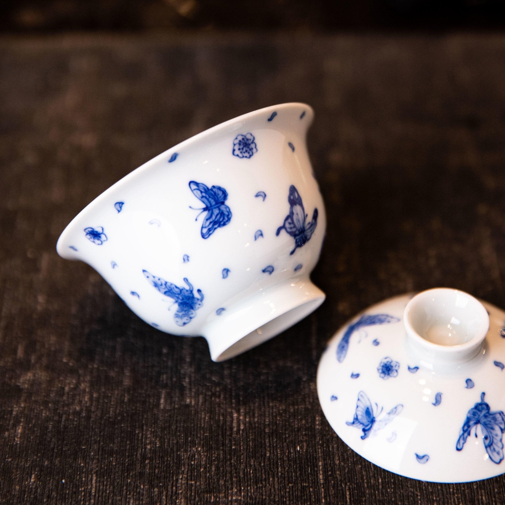 Die Lian Hua 50cc - Jing De Zhen Porcelain Gaiwan - zycs_China