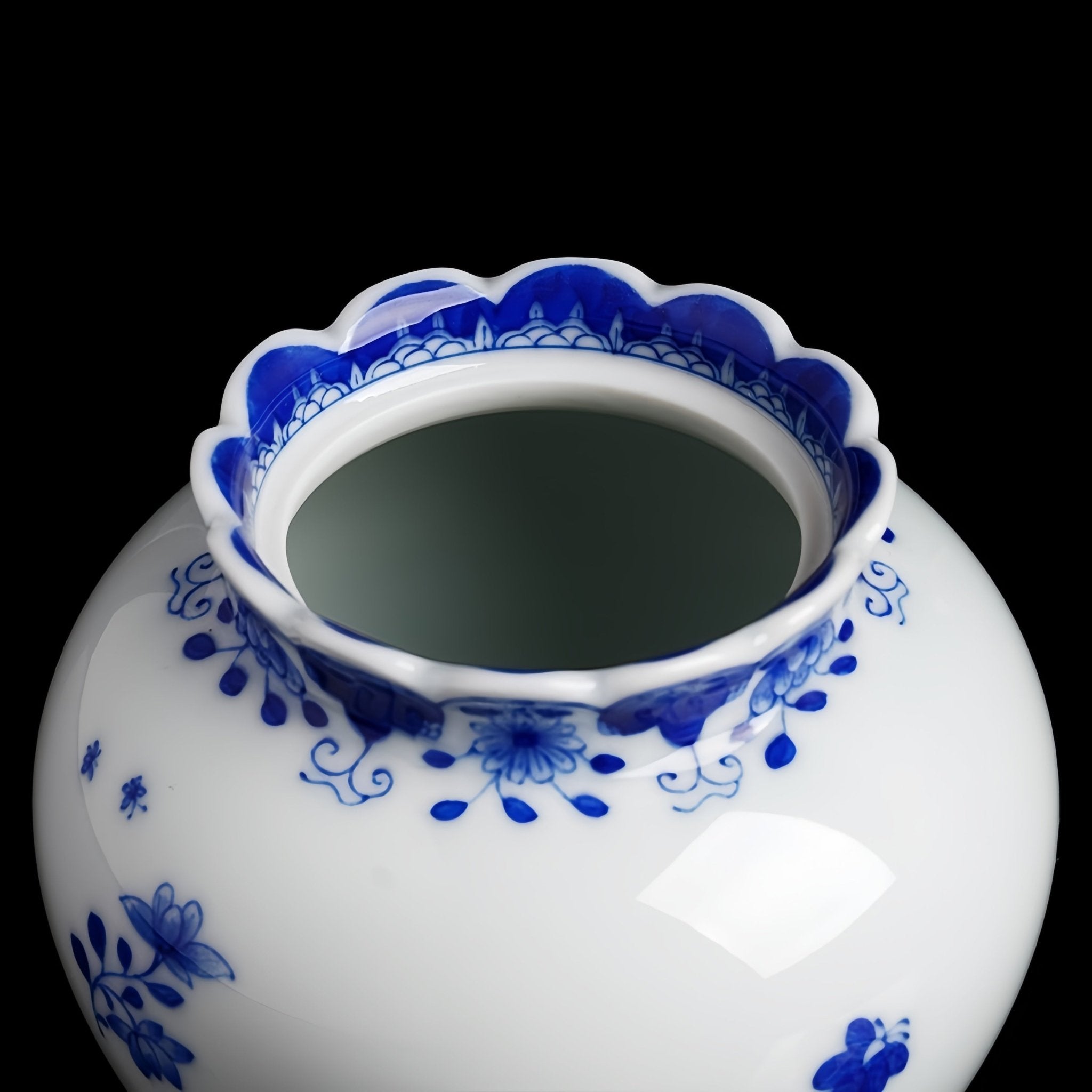 Die Lian Hua - Jing De Zhen Porcelain Tea Caddy - zycs_China