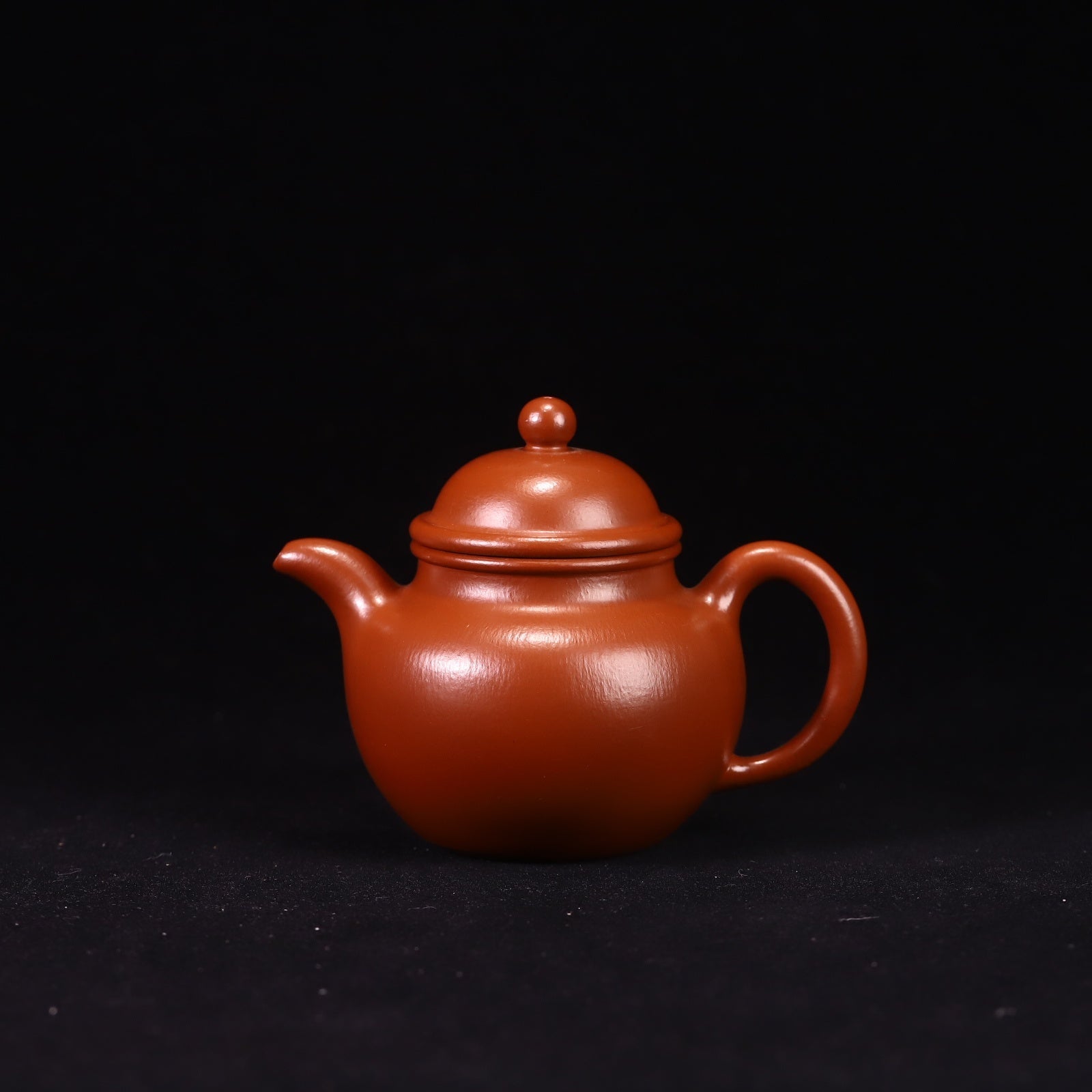 Duo Qiu 150cc - Yixing Handmade Teapot 江苏宜兴