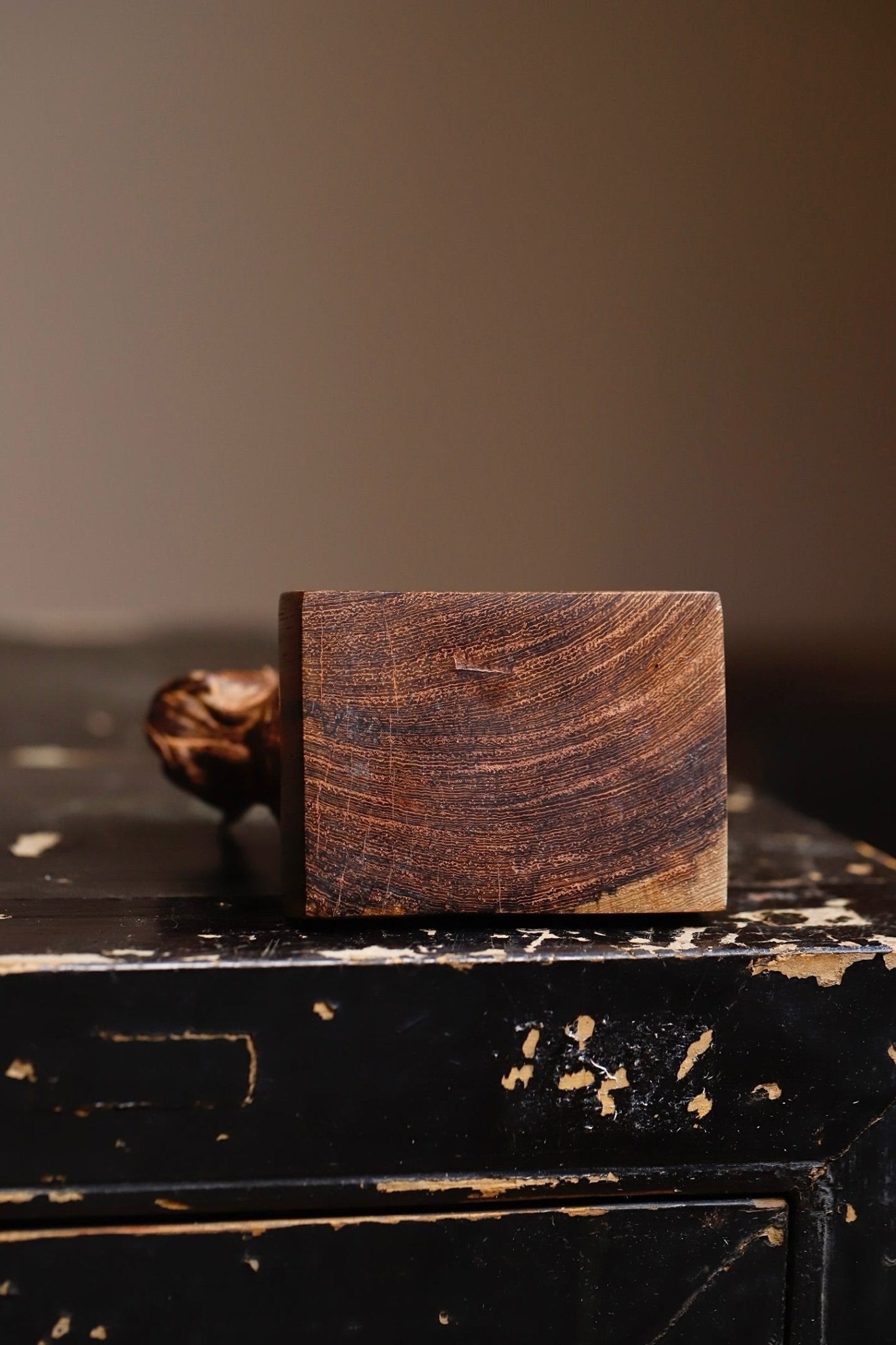 Fa Dou - Wood Sculpture - zycs_China