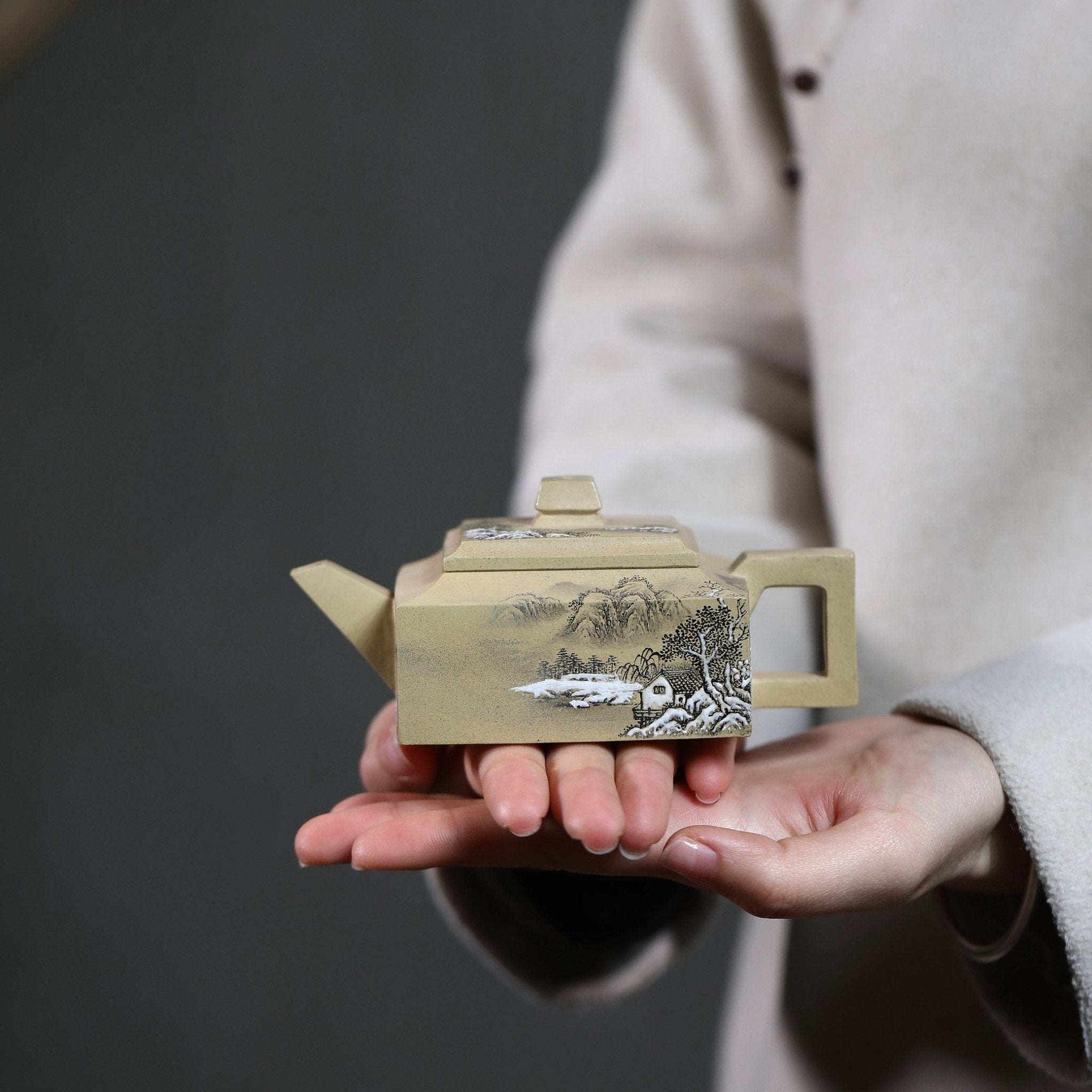 Fang Shan Yi Shi 170cc - Yixing Handmade Teapot - zycs_China