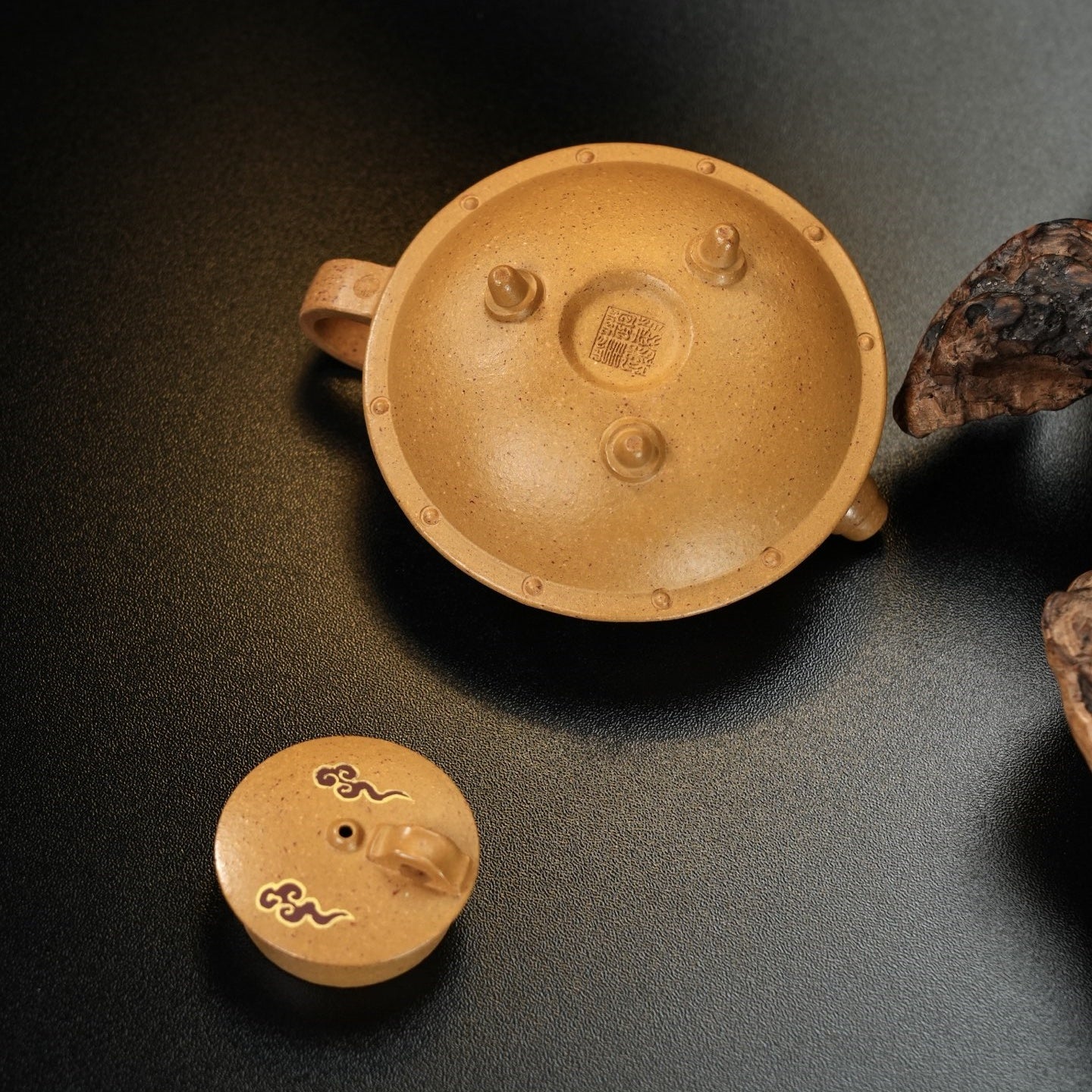 Fei Die 110cc - Yixing Handmade Teapot - zycs_China