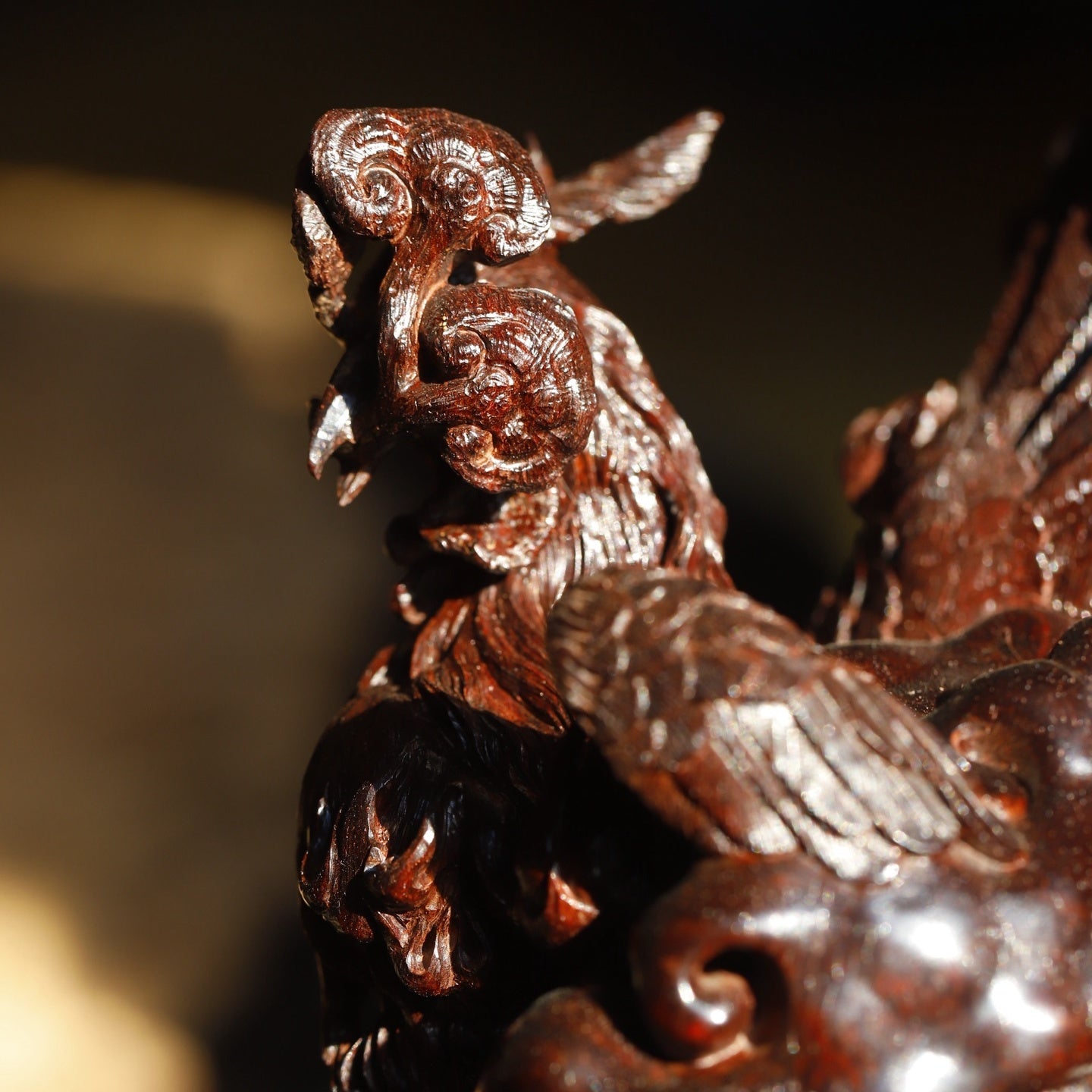 Feng Huang Lai Yi - Wood Sculpture - zycs_China