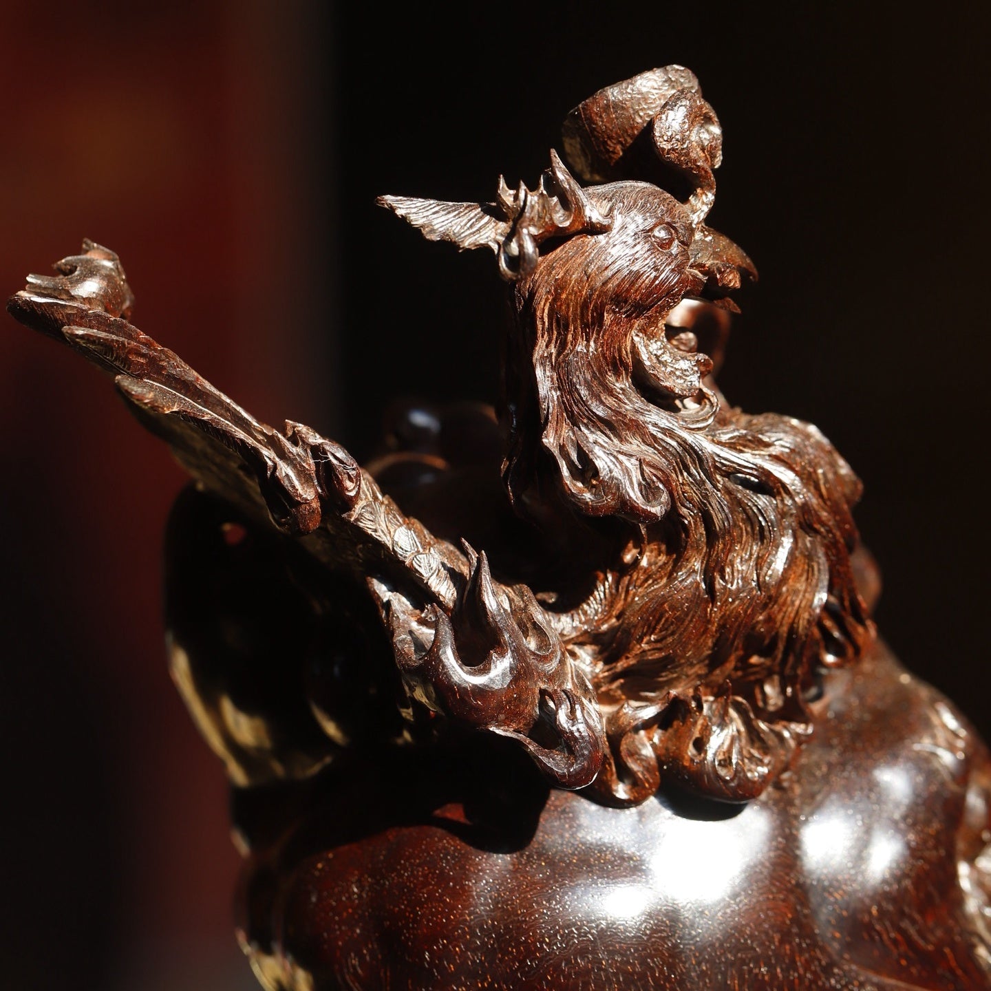 Feng Huang Lai Yi - Wood Sculpture - zycs_China