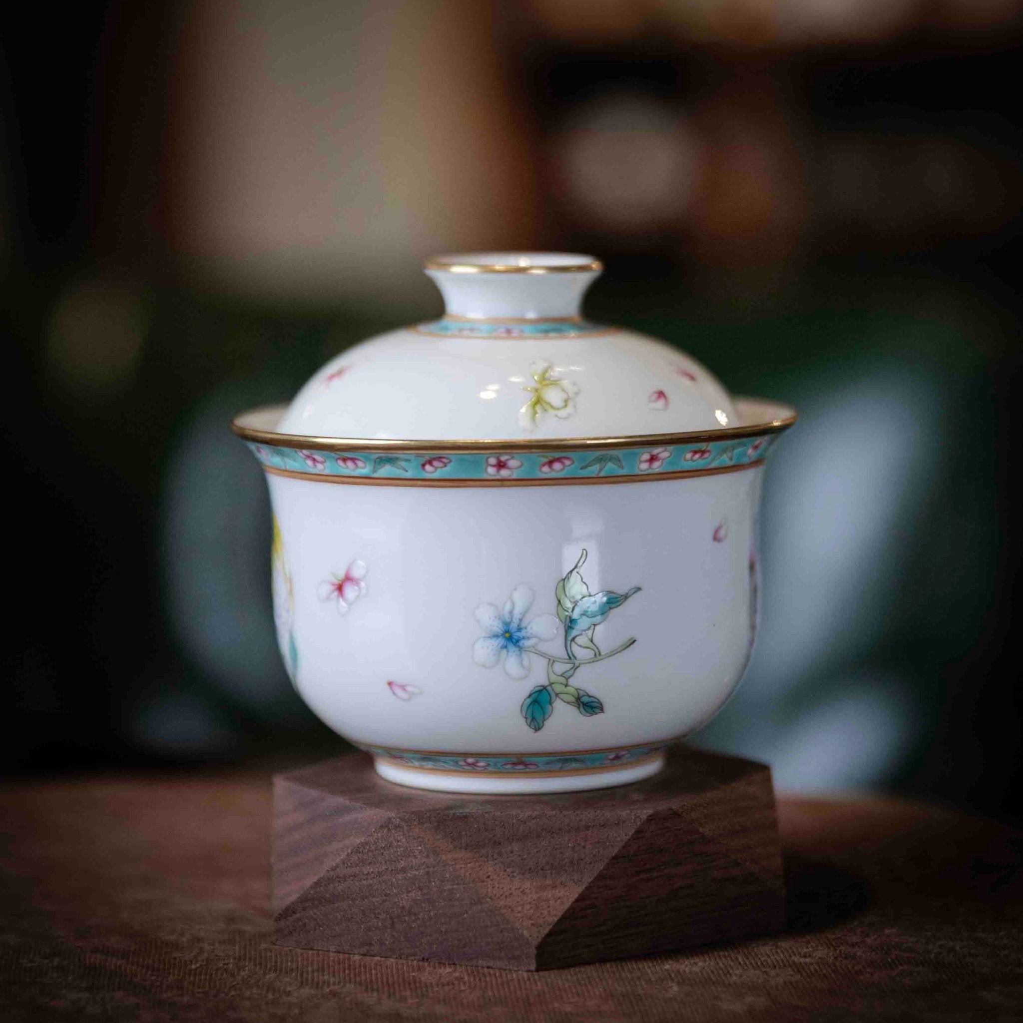 Fo Shou Gua 130cc - Jing De Zhen Porcelain Gaiwan - zycs_China