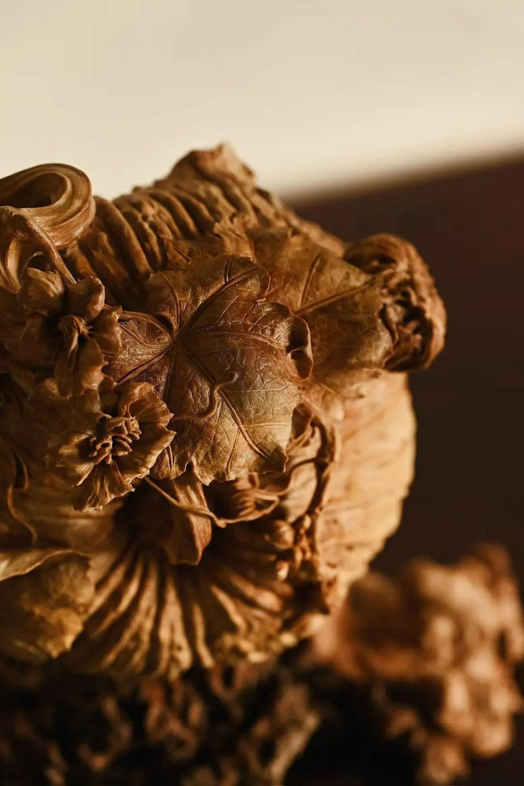 Fu Gua - Wood Sculpture - zycs_China