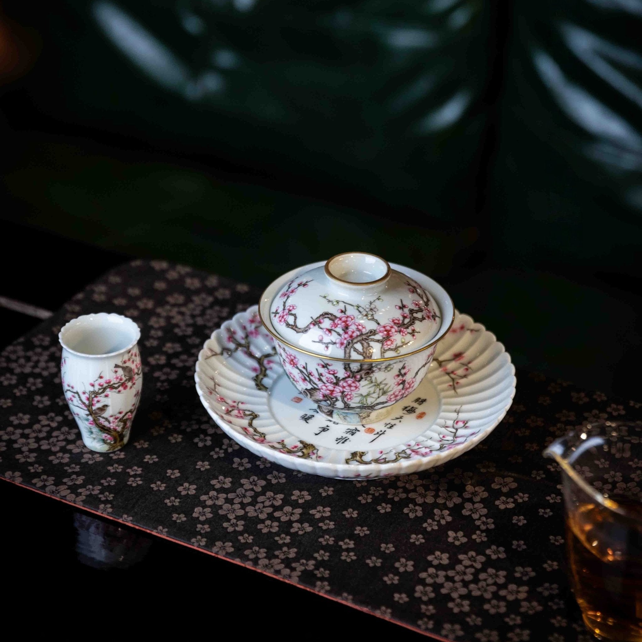 Fu Gui Tong Chun 200cc - Jing De Zhen Porcelain Gaiwan - zycs_China