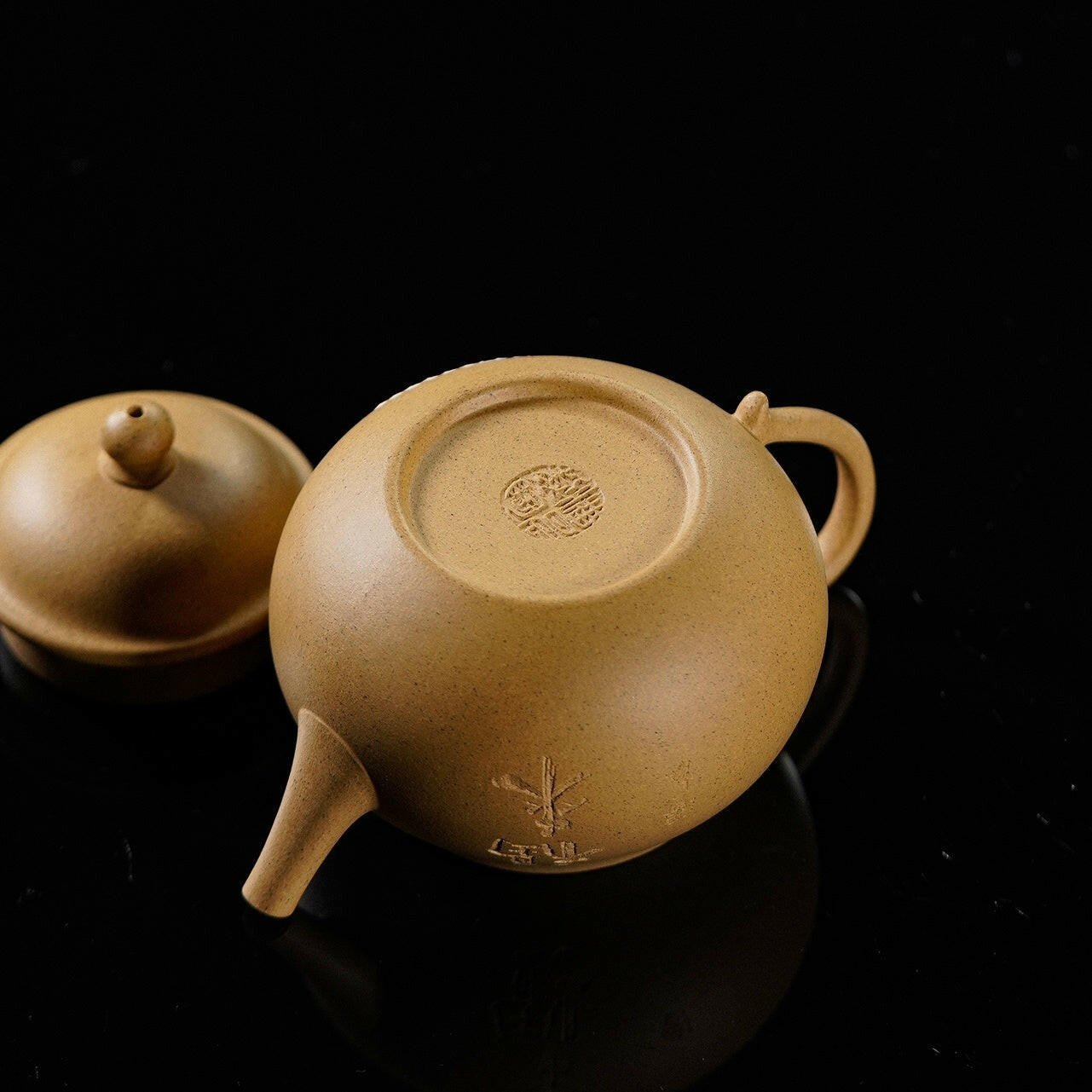 Fu Lai 150cc - Yixing Handmade Teapot - zycs_China