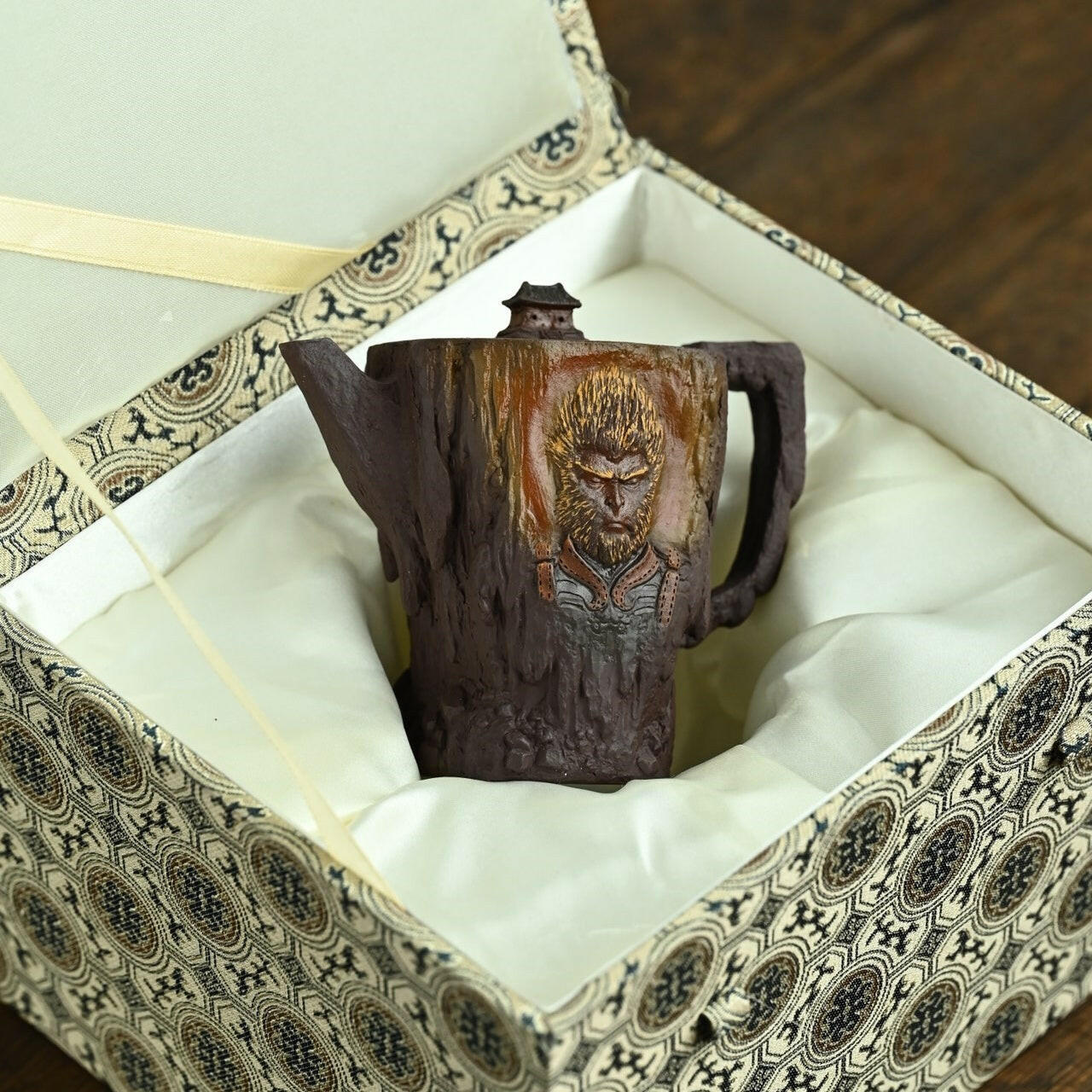 Gai Shi Ying Xiong 210cc - Yixing Handmade Teapot - zycs_China