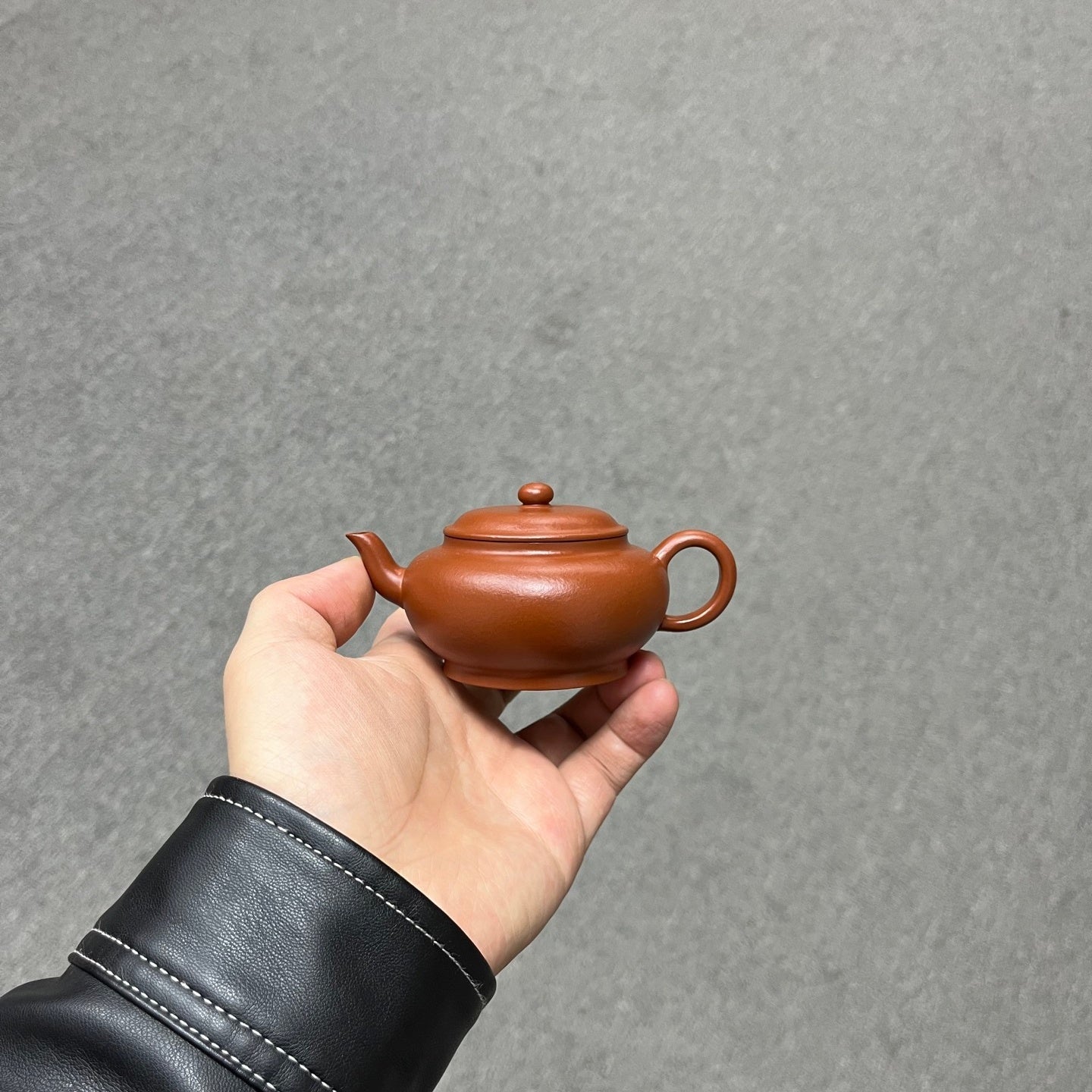 Gong Deng 130cc - Yixing Handmade Teapot - zycs_China