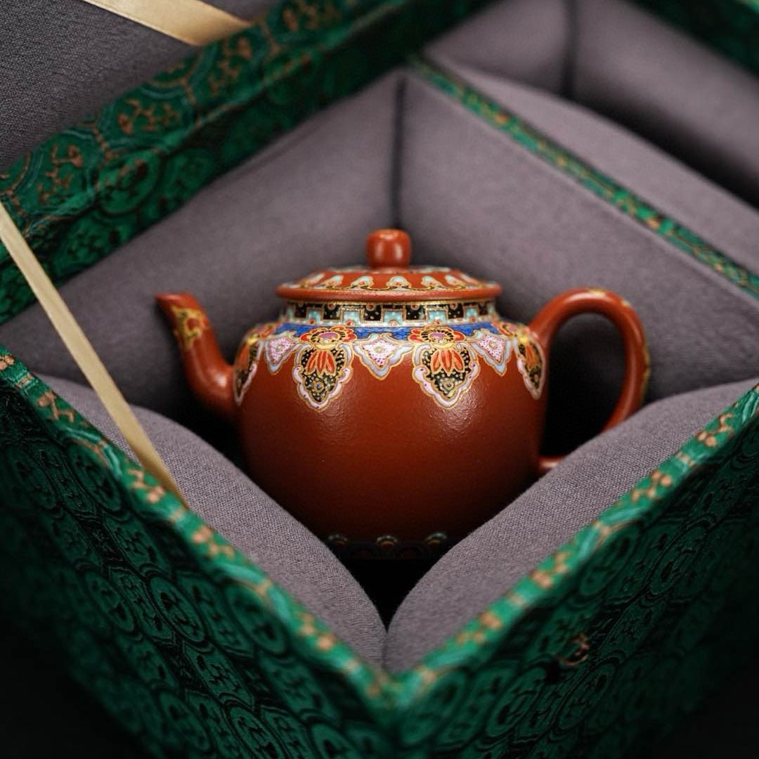 Gong Deng 150cc - Yixing Handmade Teapot - zycs_China
