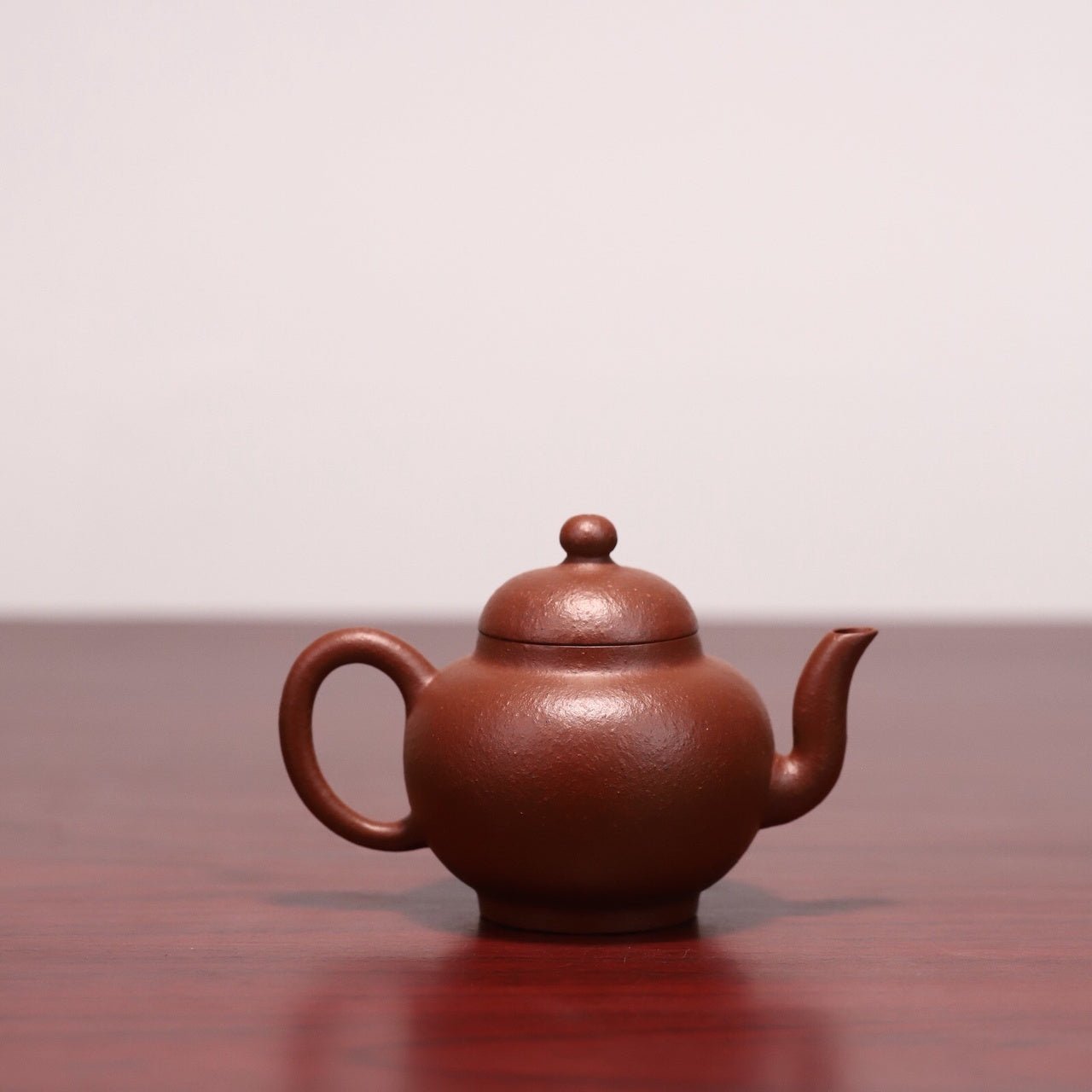 Gong Deng 150cc - Yixing Handmade Teapot - zycs_China