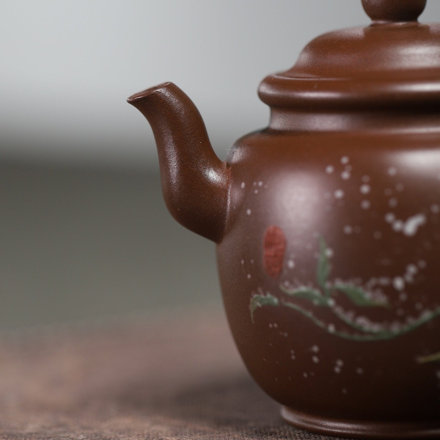 Gong Deng 150cc - Yixing Handmade Teapot 江苏宜兴