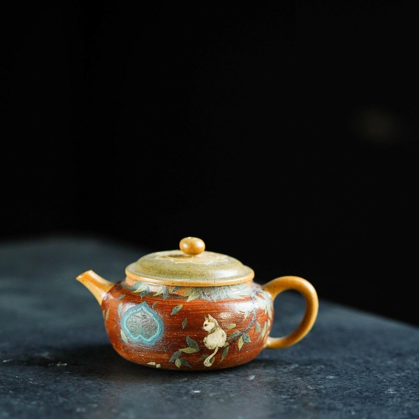 Gu Gong Mao 130cc - Yixing Handmade Teapot - zycs_China