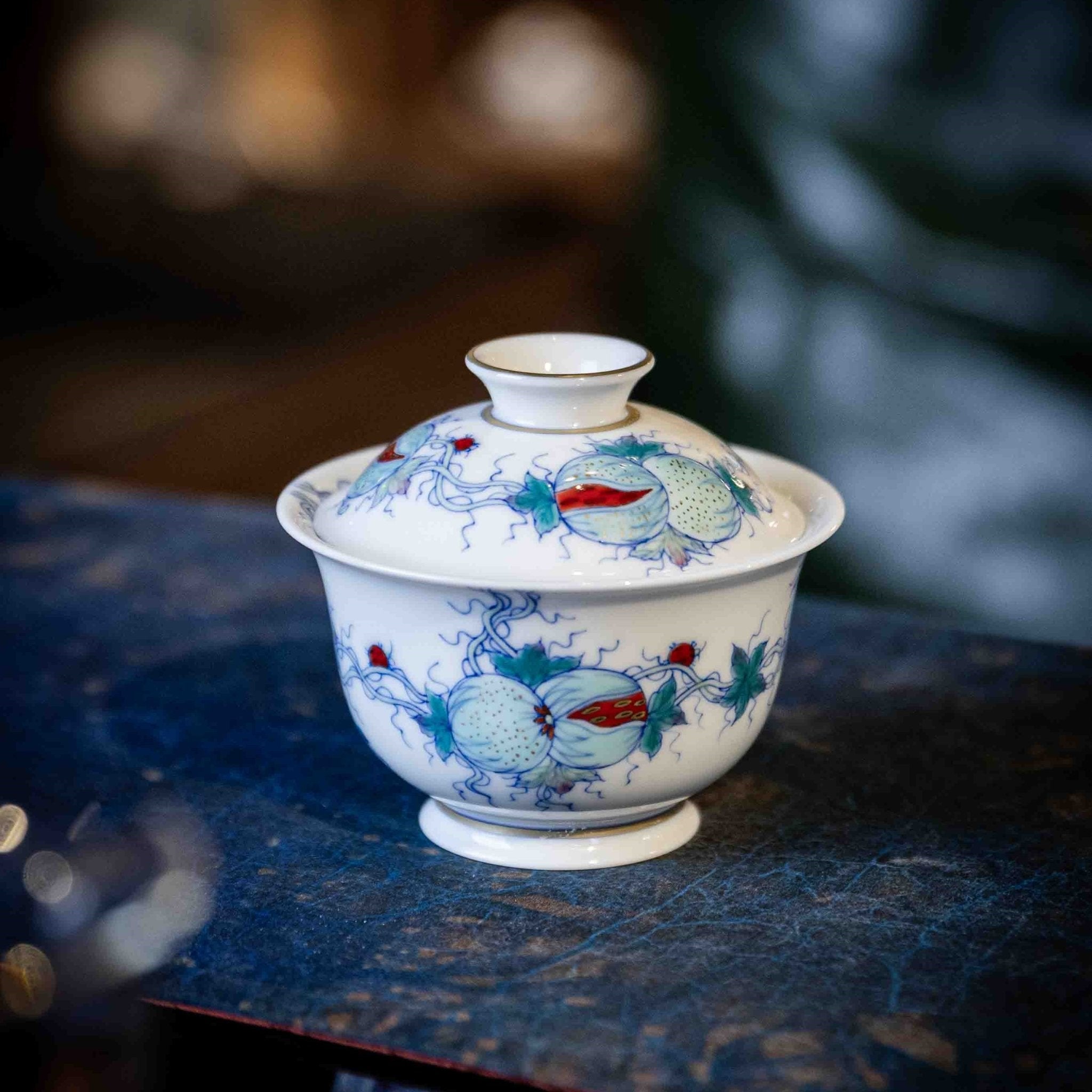 Gua Die Mian Mian 110cc - Jing De Zhen Porcelain Gaiwan - zycs_China