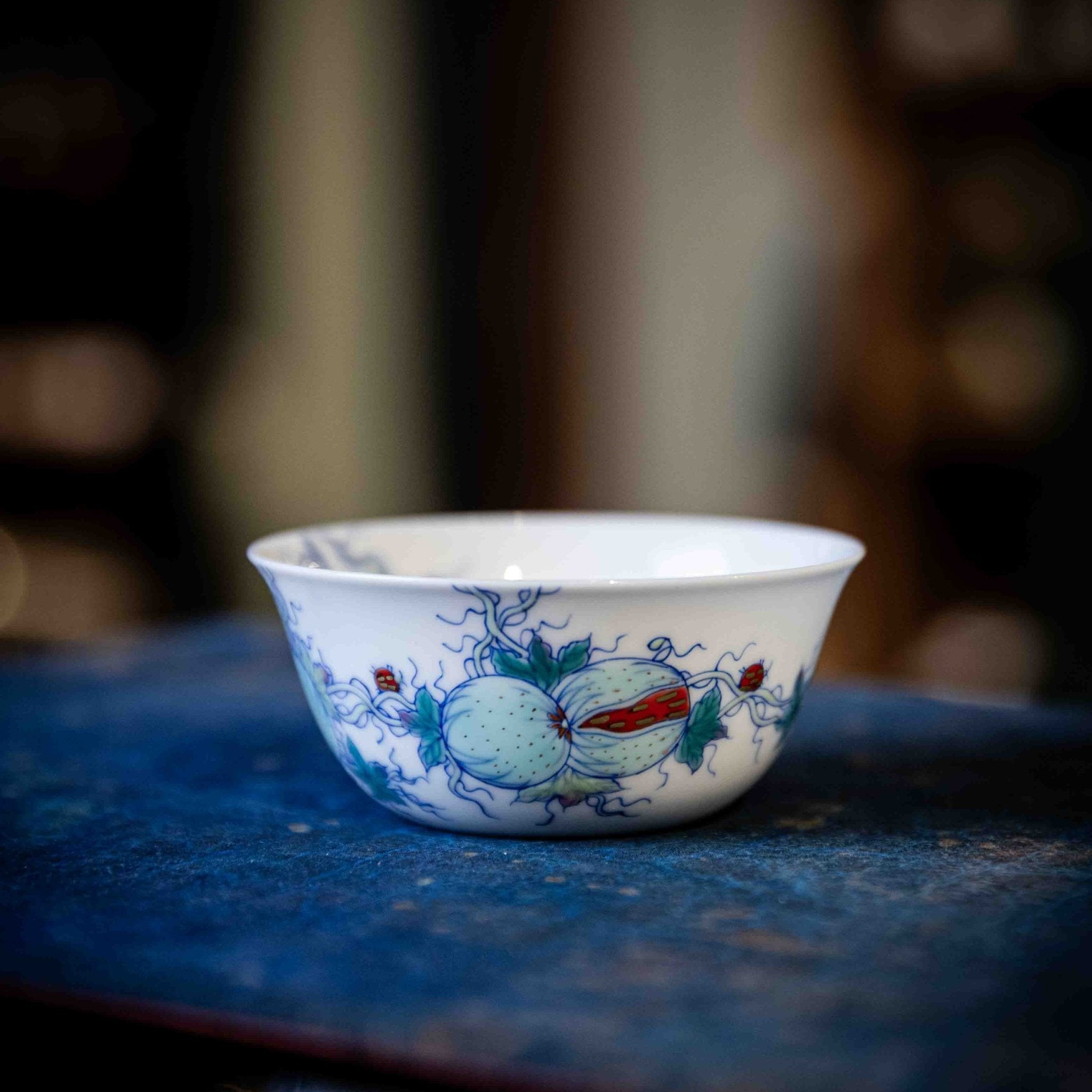 Gua Die Mian Mian 110cc - Jing De Zhen Porcelain Gaiwan - zycs_China