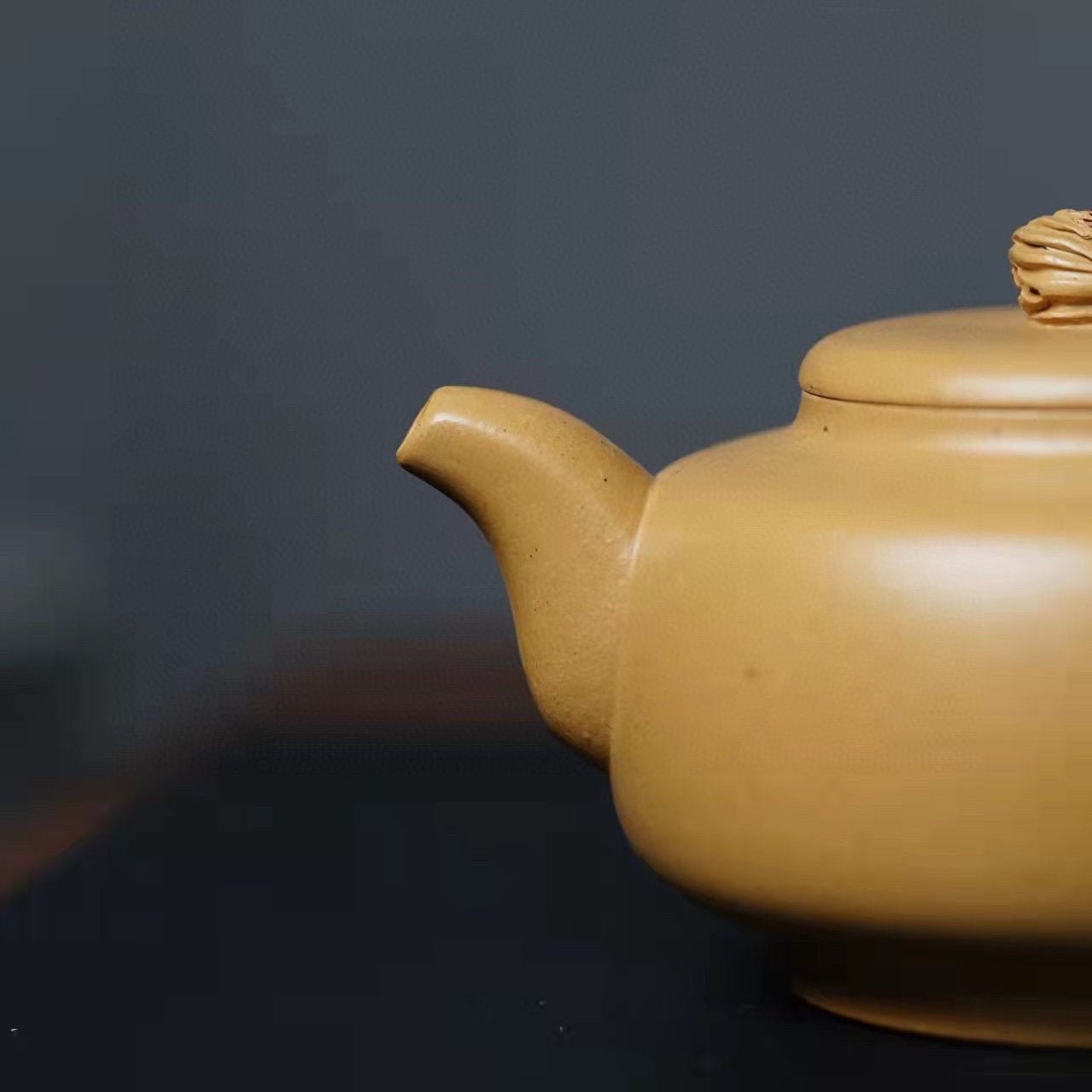 Gua Gua Lai Cai 200cc - Yixing Handmade Teapot - zycs_China