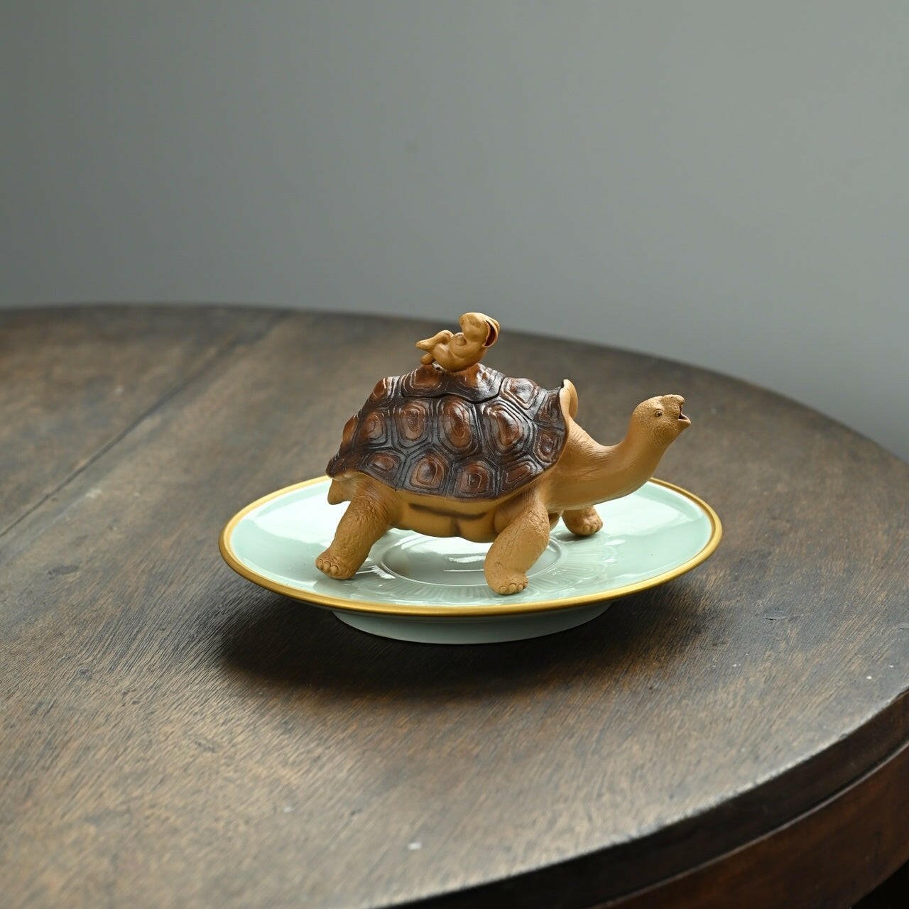 Gui Tu Sai Pao - Yixing Handmade Teapot - zycs_China