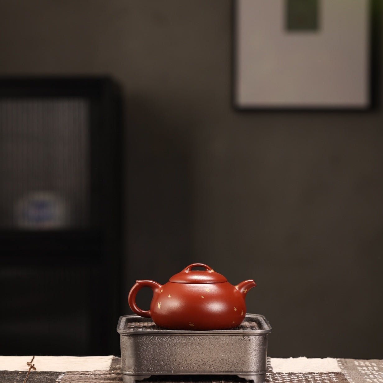 Guo Qiao Bian Fu 200cc - Yixing Handmade Teapot - zycs_China
