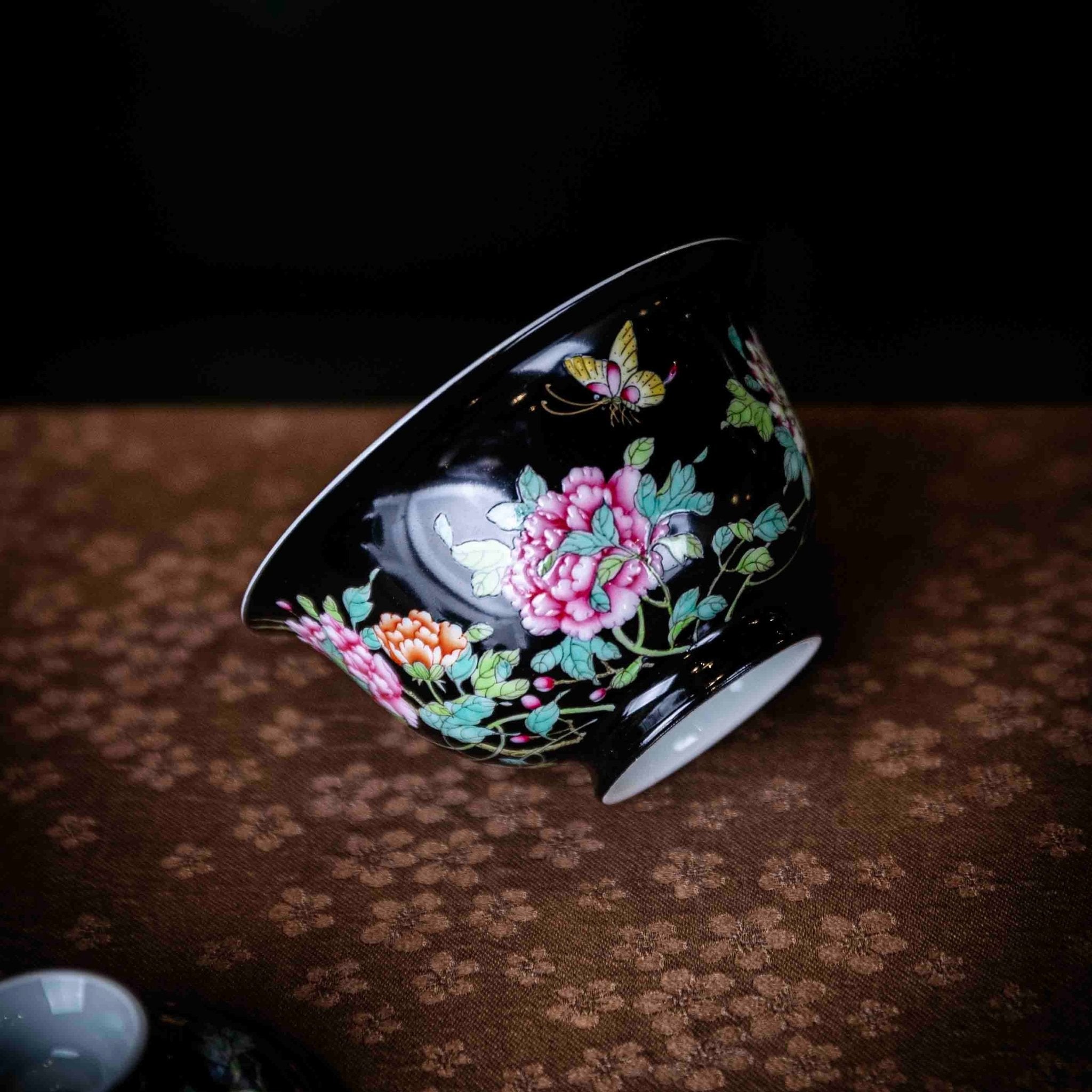 Guo Se Tian Xiang 120cc - Jing De Zhen Porcelain Gaiwan - zycs_China