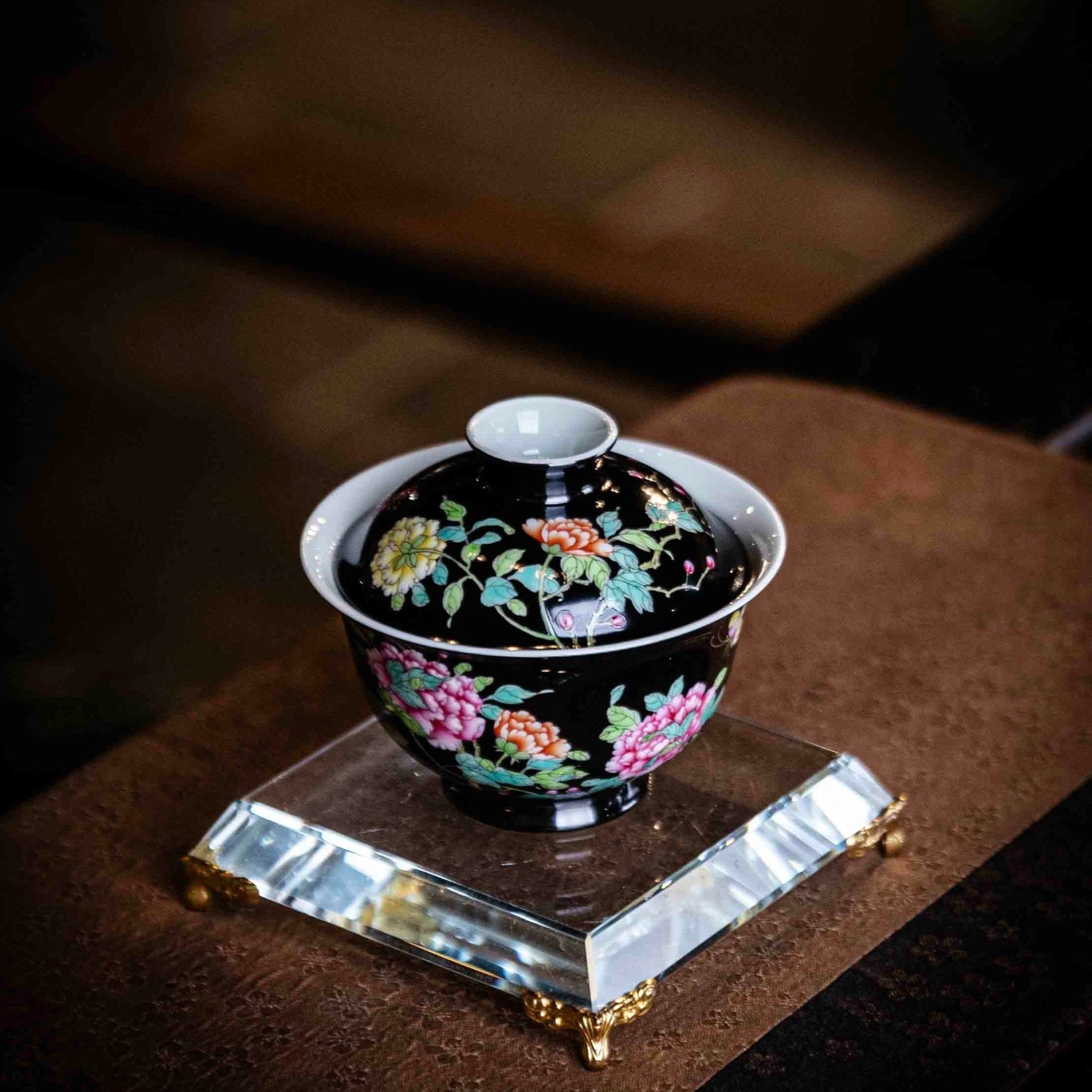 Guo Se Tian Xiang 120cc - Jing De Zhen Porcelain Gaiwan - zycs_China