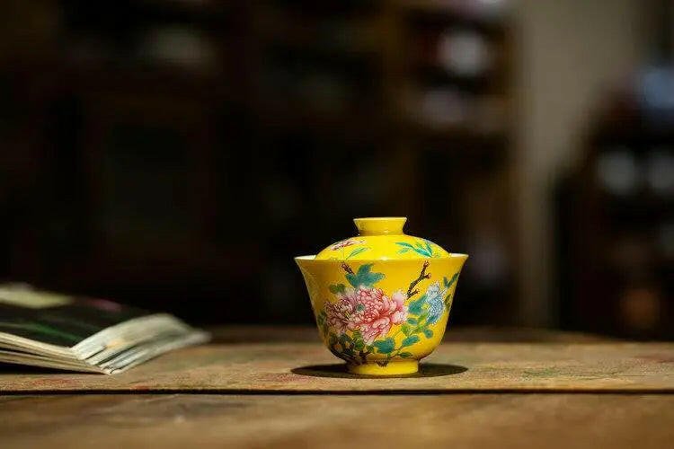 Guo Se Tian Xiang - Jing De Zhen Porcelain Gaiwan - zycs_China