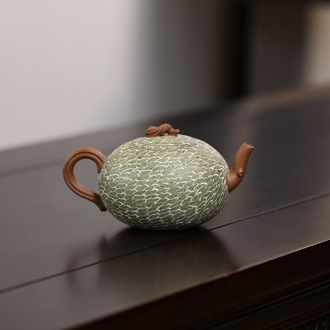Ha Mi Gua 180cc - Yixing Handmade Teapot - zycs_China
