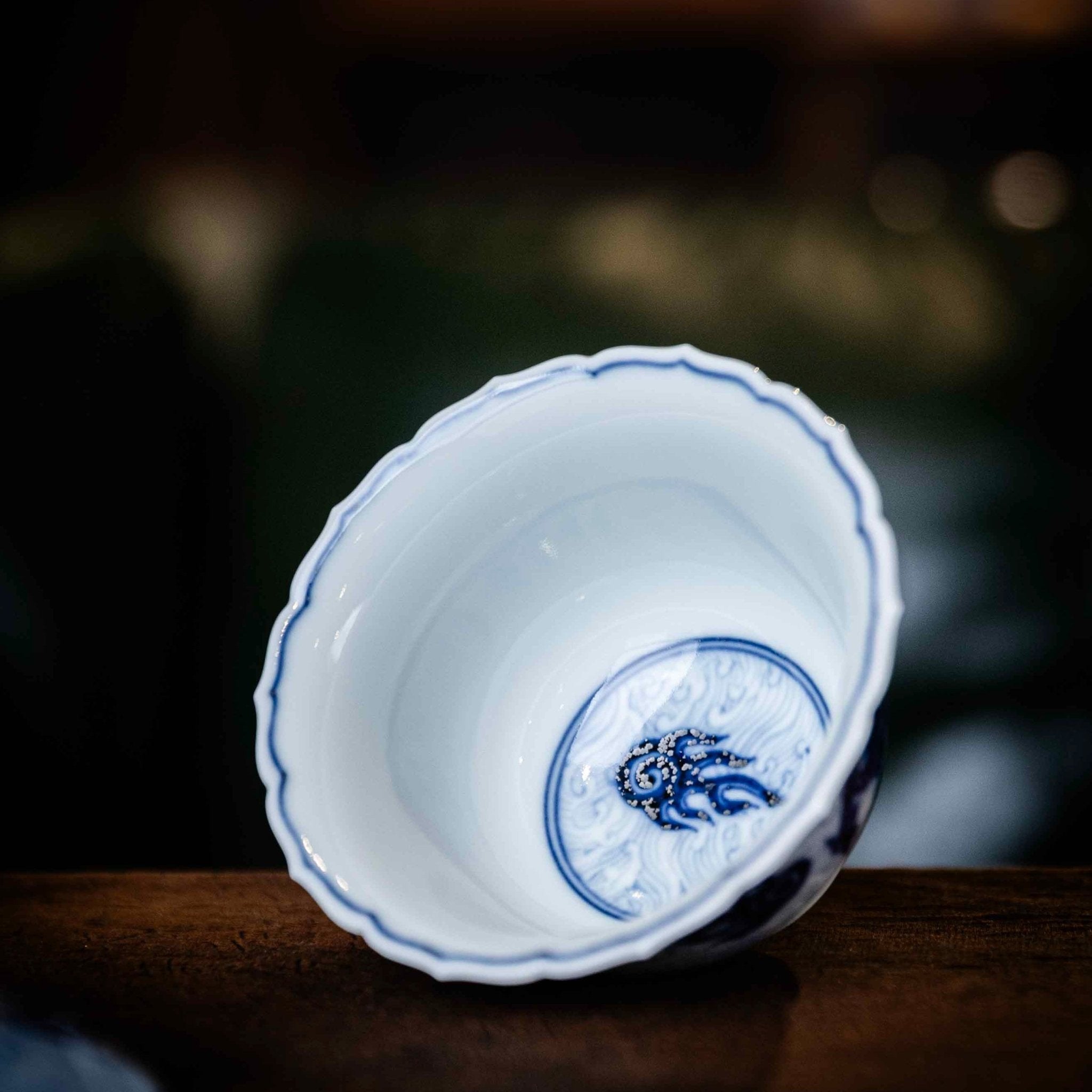 Hai Shui Qi Lin 100cc - Jing De Zhen Porcelain Gaiwan - zycs_China
